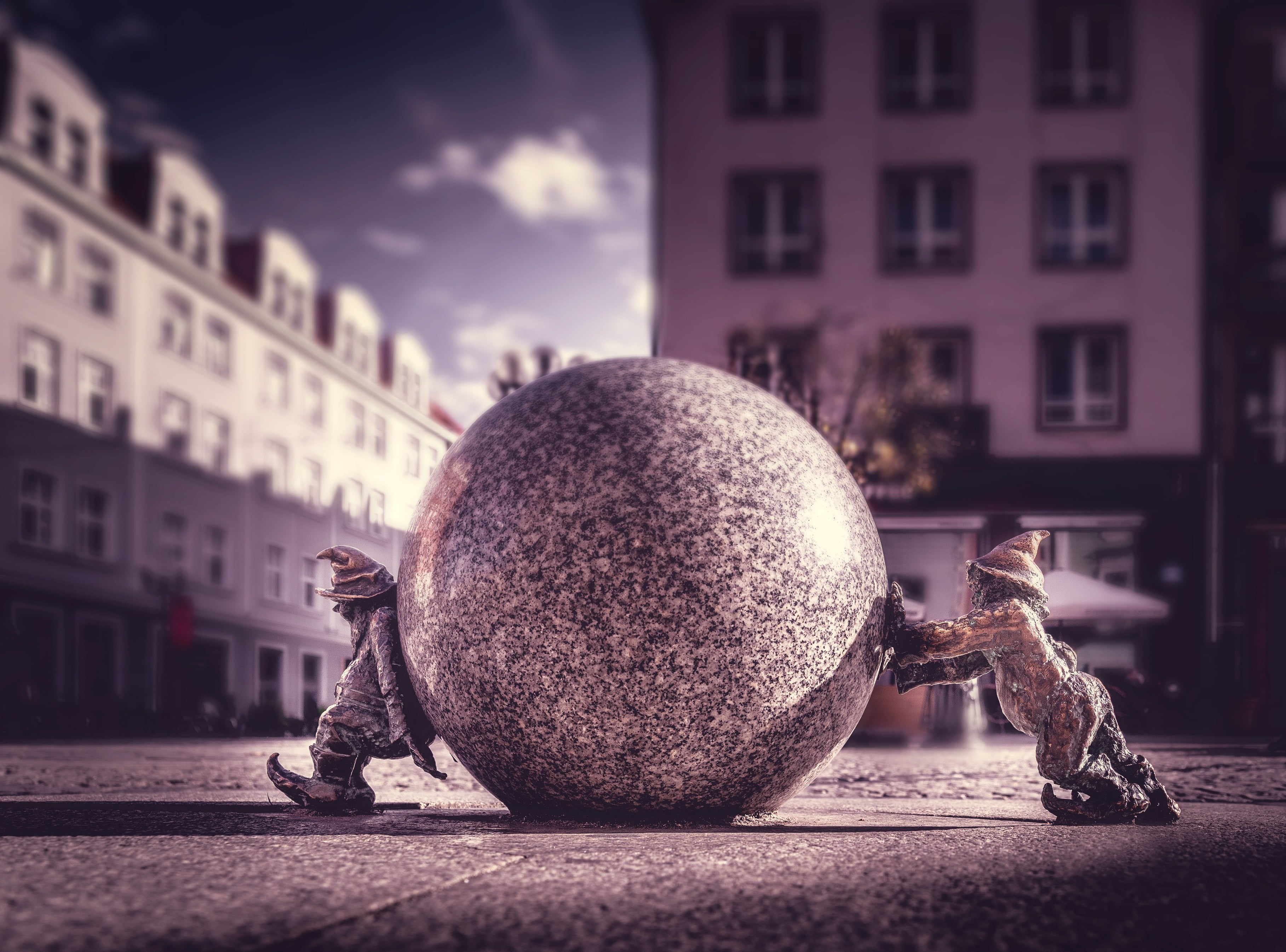 Wroclaw, ball, sculpture, Poland, Wroclaw dwarves, dwarves, Sisitka, 2K, street, HD Wallpaper