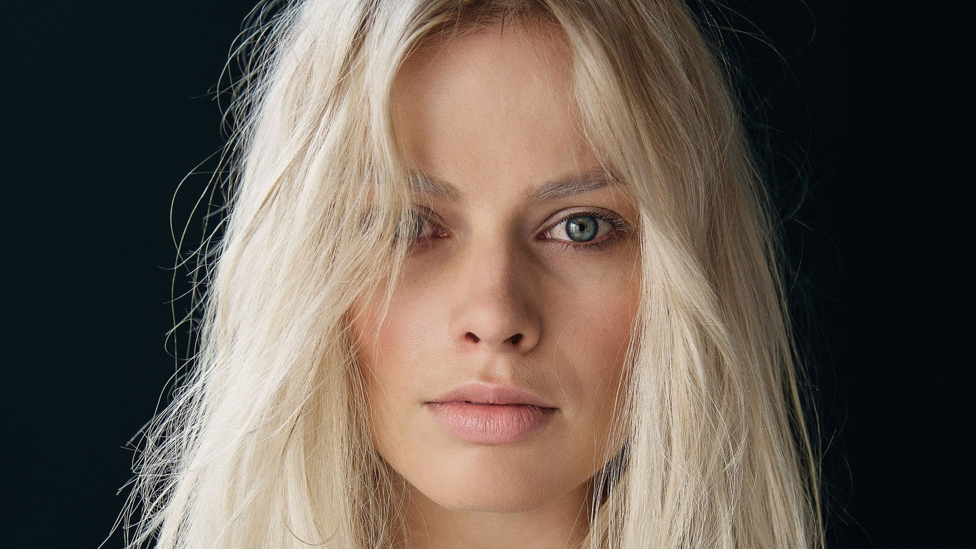 beauty, one person, body part, depression - sadness, Margot Robbie, hair, human face, headshot, blond hair, beautiful woman, young adult, contemplation, HD Wallpaper