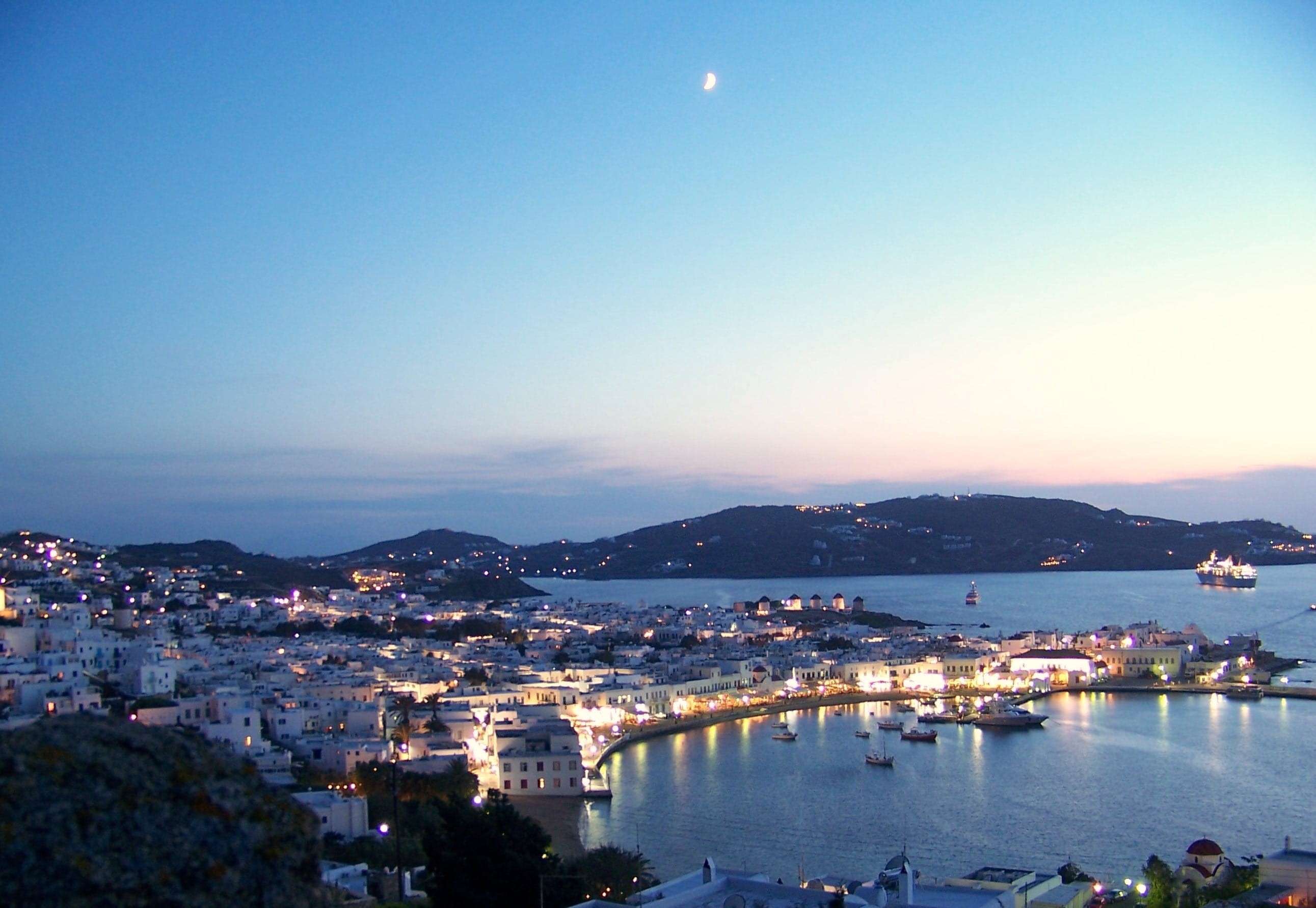 nature, daytime, building exterior, holidays, marina, moon, harbor, built structure, cyclades, black, greece, transportation, white, no people, outdoors, HD Wallpaper