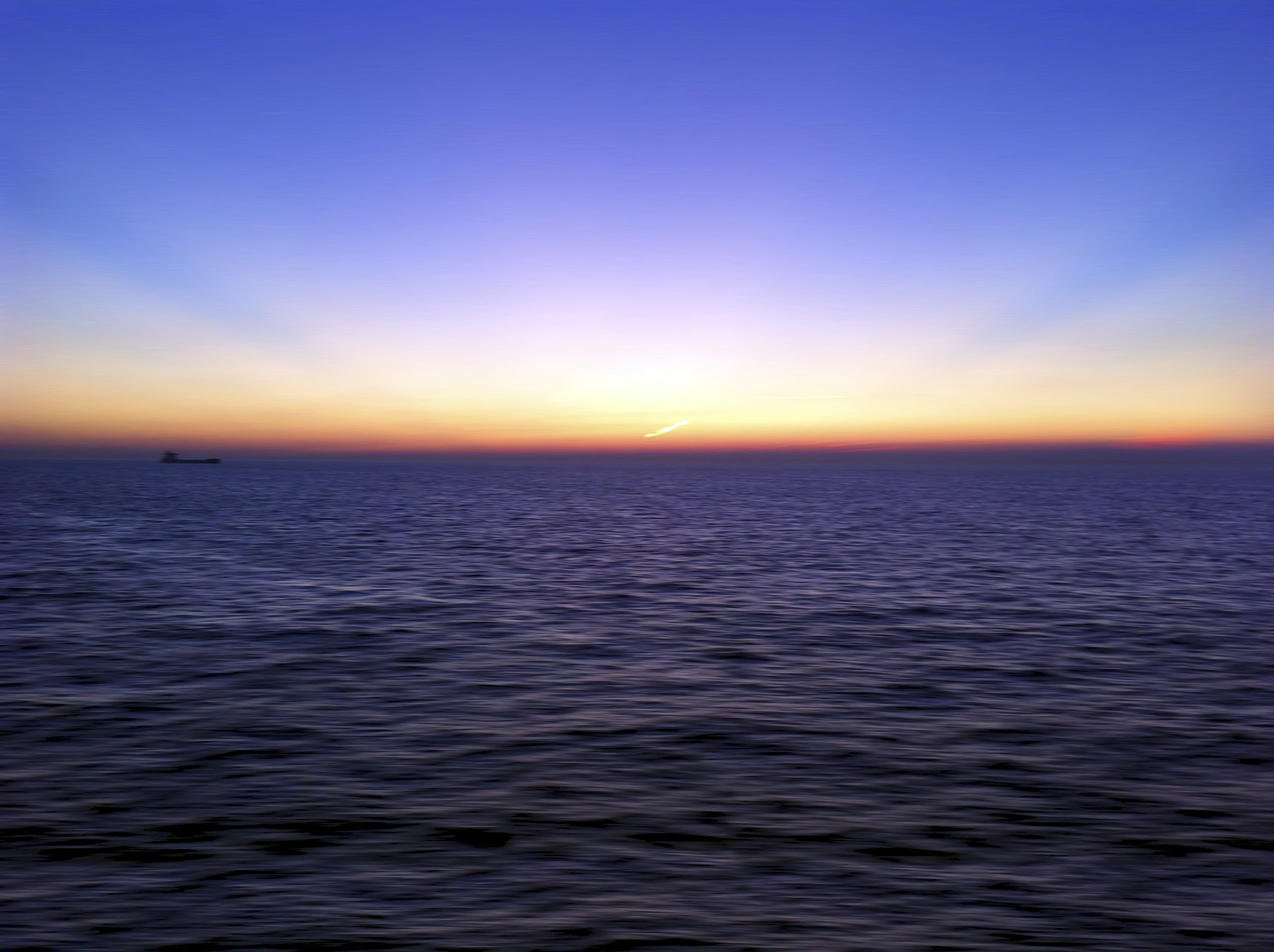 europe, sea, orange Color, black  blue, forest, dusk, edit, 1080P, sunlight, uk, wild, english  channel, yellow, high, English Channel, iphone, light, HD Wallpaper