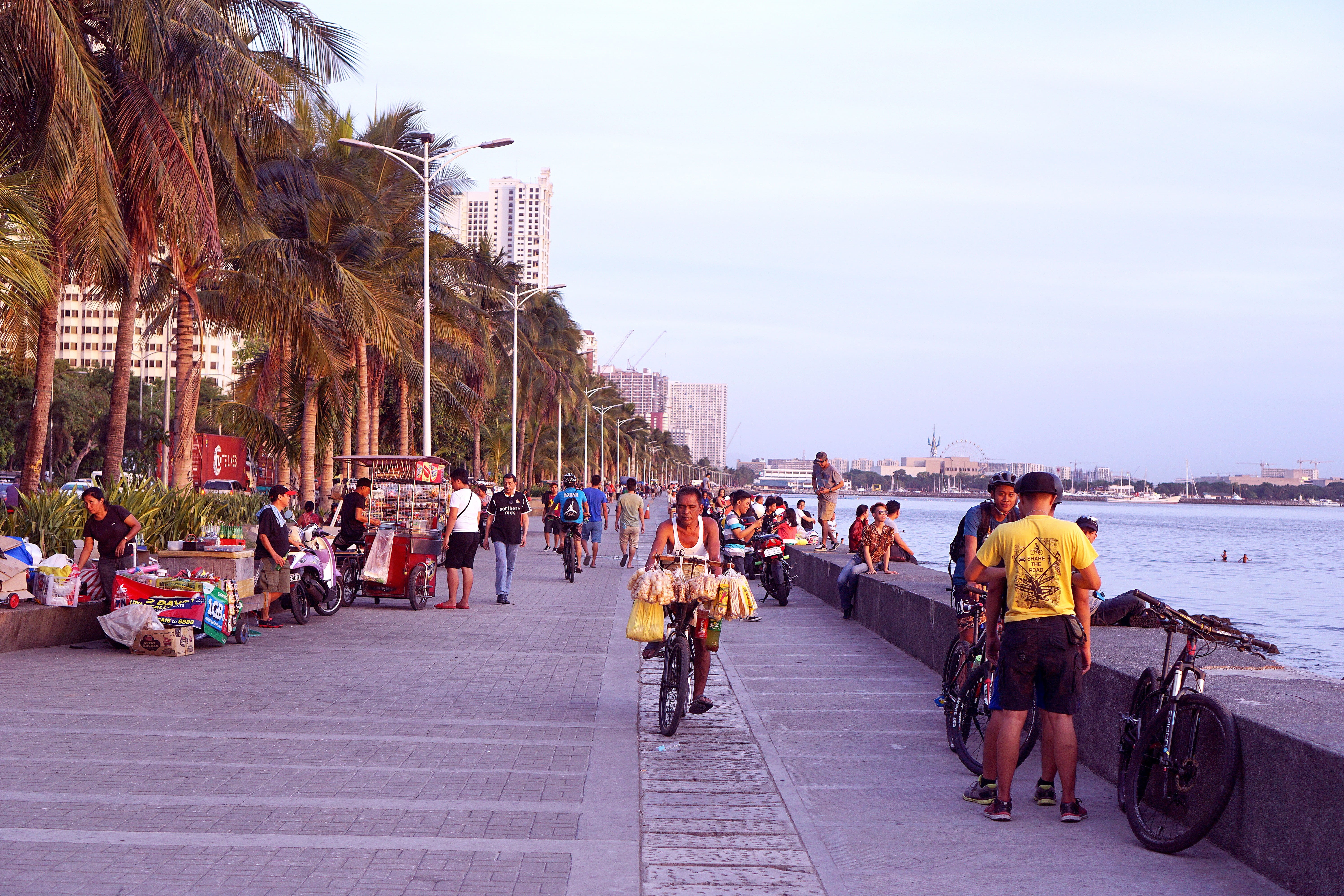 competition, large group of people, men, group of people, Manila Bay, lifestyles, travel, real people, 5K, manila, mode of transportation, boats, city, HD Wallpaper