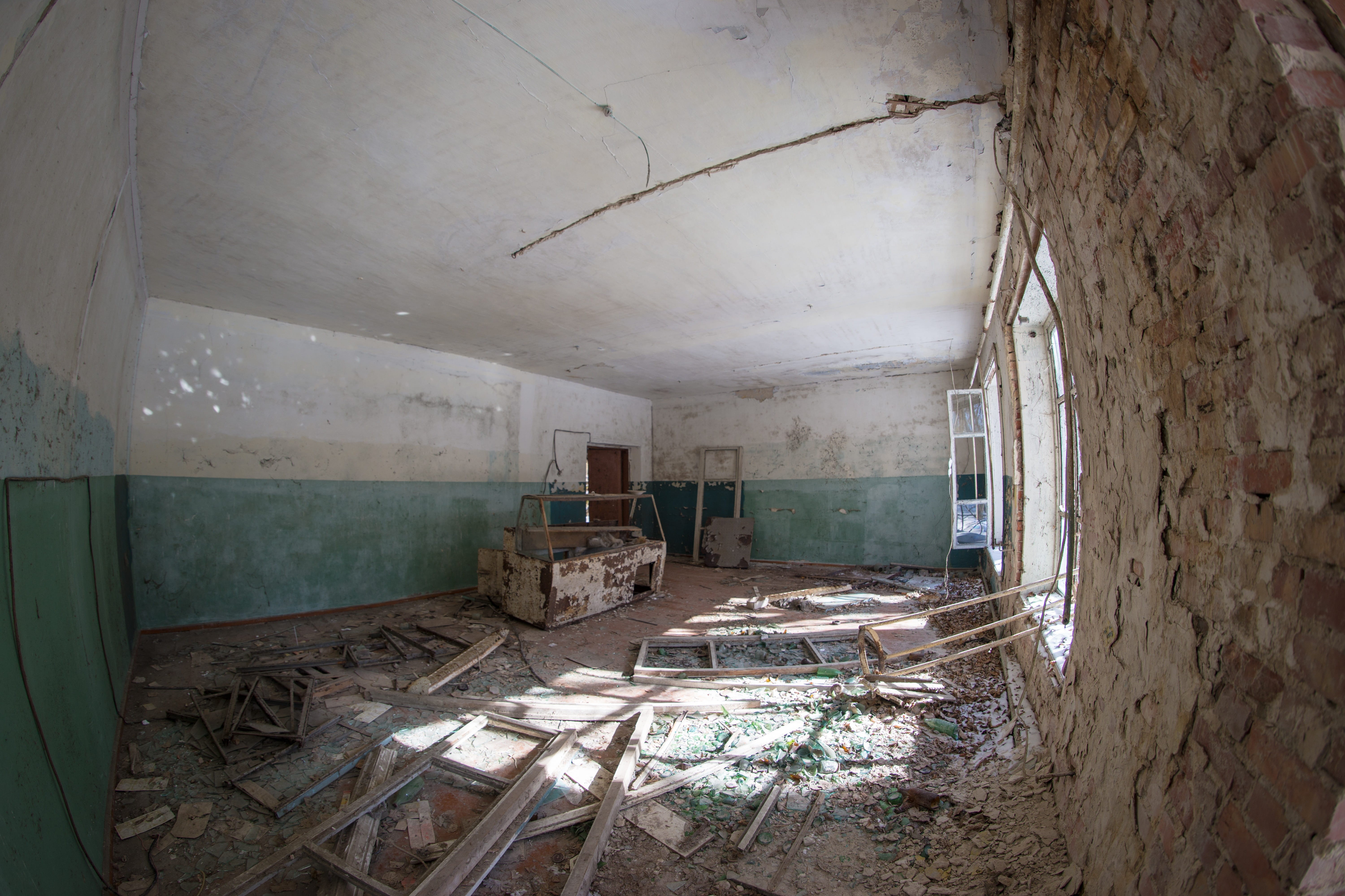 domestic room, architecture, built structure, ghost town, lost place, 5K, bad condition, damaged, weathered, aged, run-down, pripyat, deterioration, abandoned, HD Wallpaper