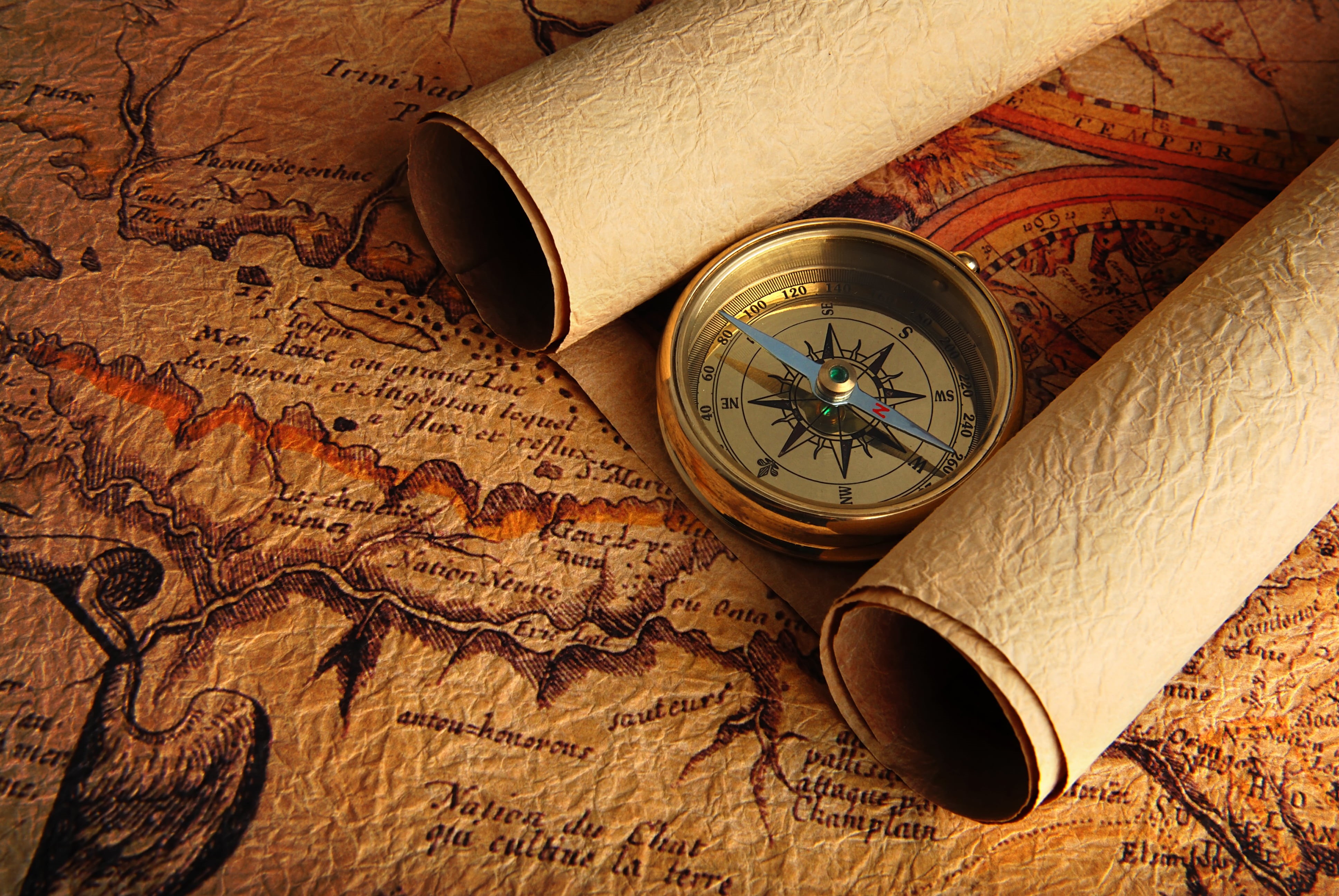 brown, old, the past, table, backgrounds, indoors, old-fashioned, navigational compass, paper, colored, brass, book, direction, discovery, scroll, document, HD Wallpaper