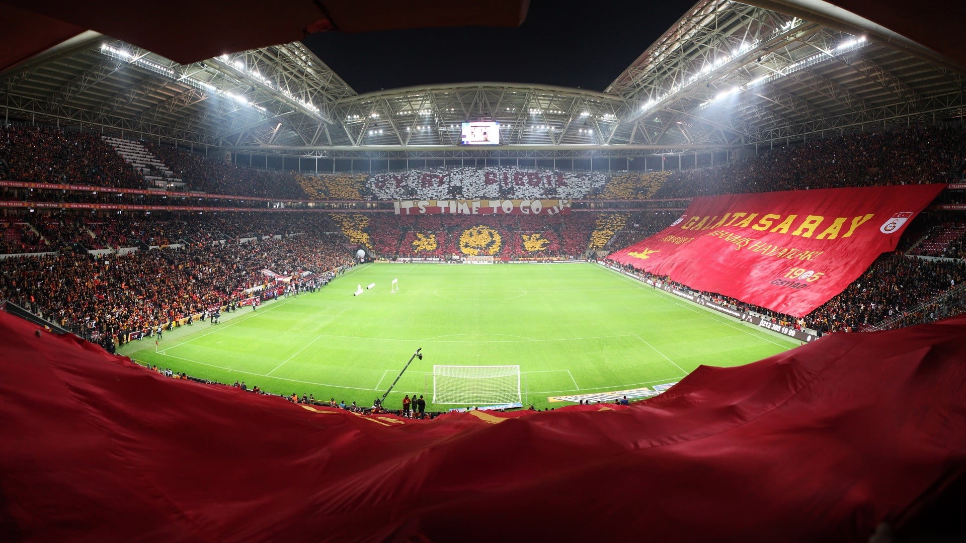 seat, match - sport, illuminated, night, sport, crowd, people, spectator, green, soccer, arts culture and entertainment, 1080P, playing field, stadium, HD Wallpaper