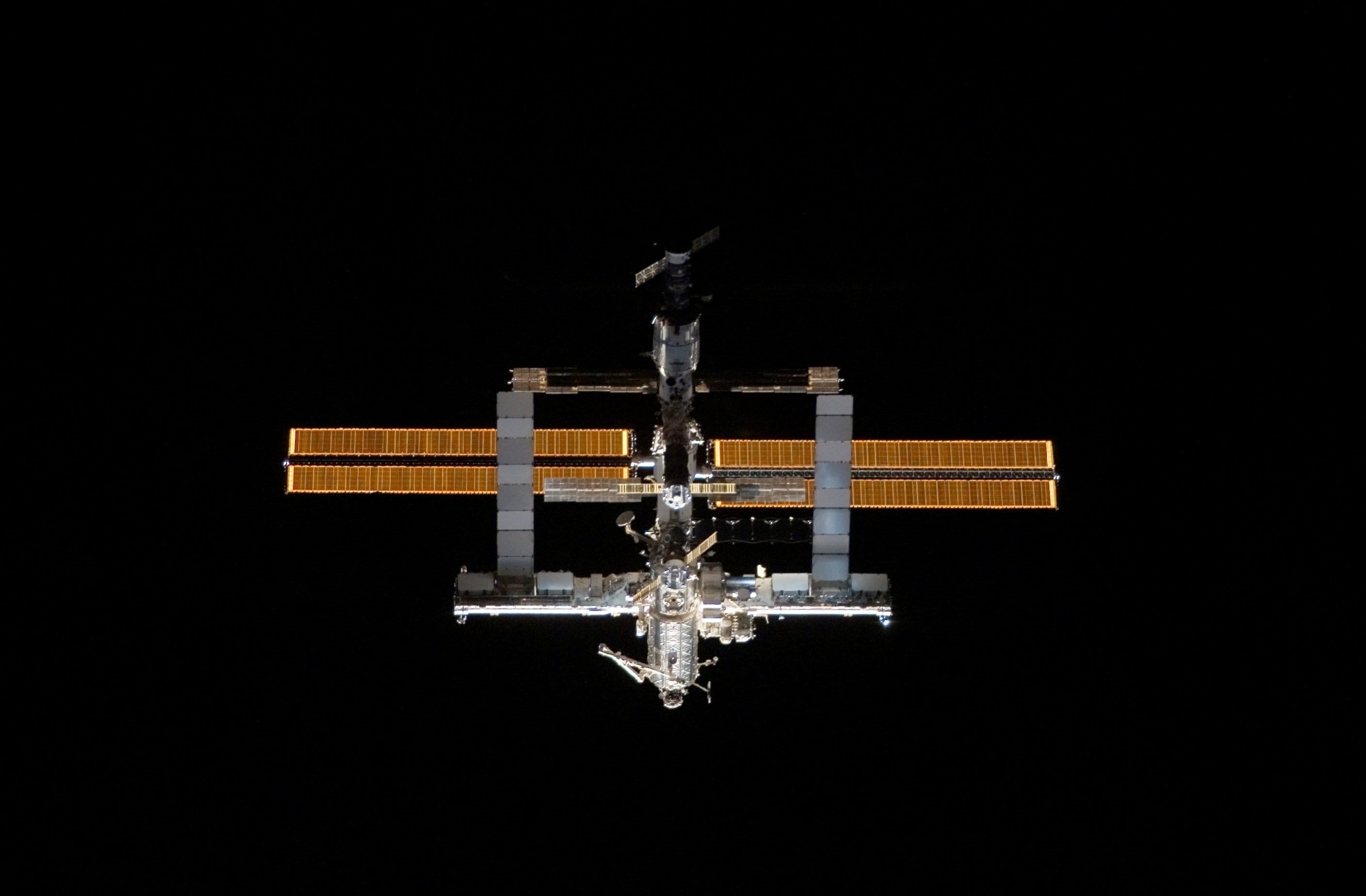 no people, belief, black background, dock, low angle view, space shuttle, research, flying, aviation, astronomy, single object, nature, sky, space travel, HD Wallpaper