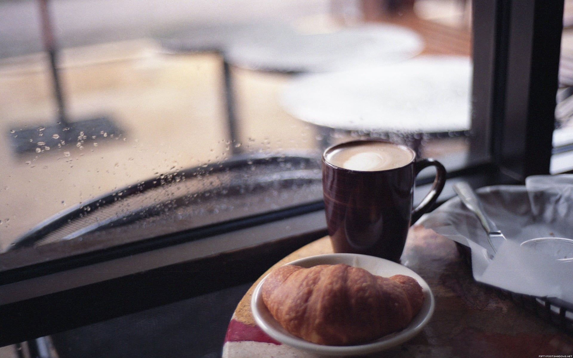 freshness, cafe, indoors, glass, food, cup, restaurant, coffee, breakfast, crockery, heat - Temperature, latte, mug, window, ceramic, still life, coffee - Drink, HD Wallpaper