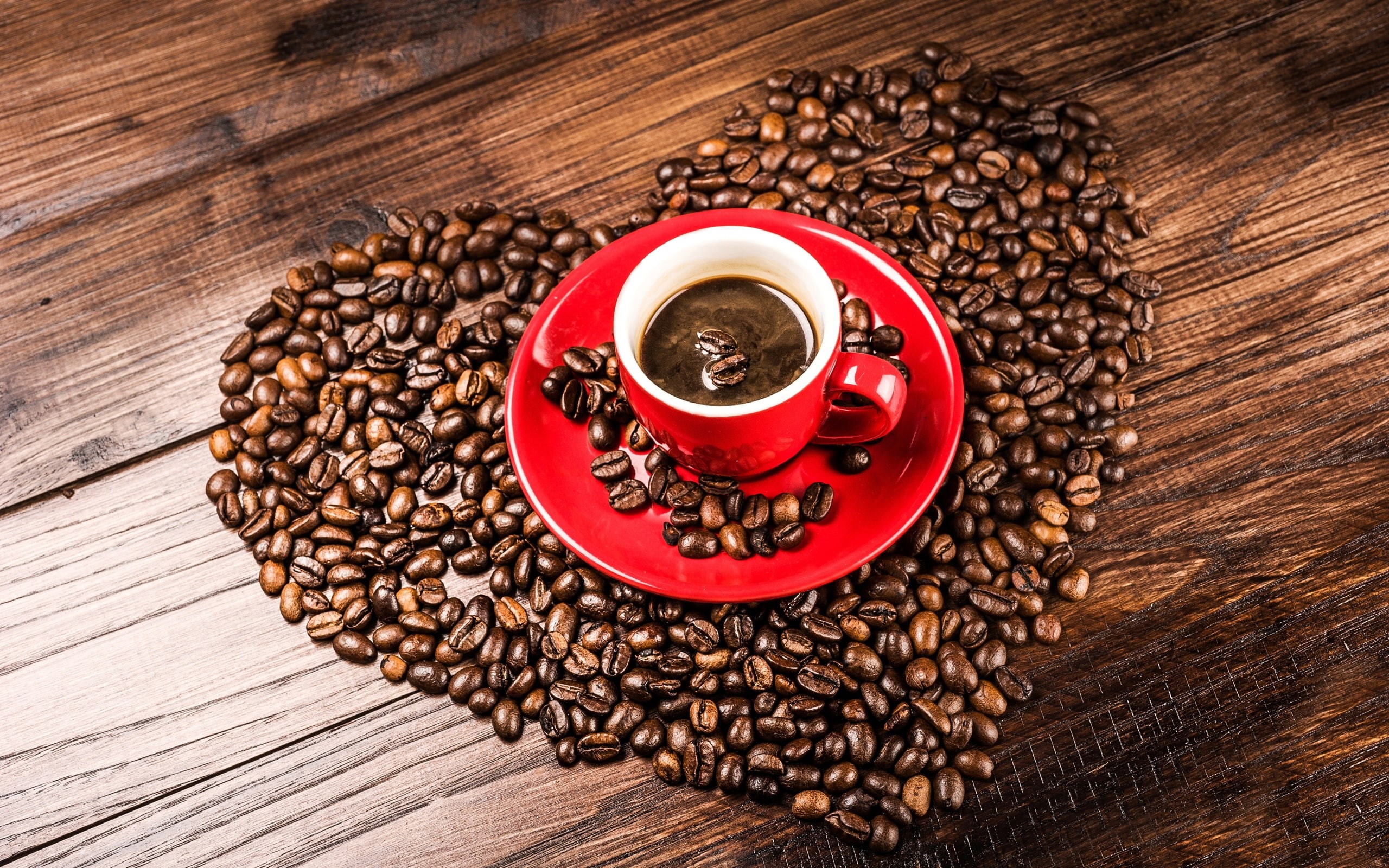 2K, plate, Beans, lot, round, Cup, shaped, Red, ceramic, Coffee, Grains, bean, Heart, HD Wallpaper