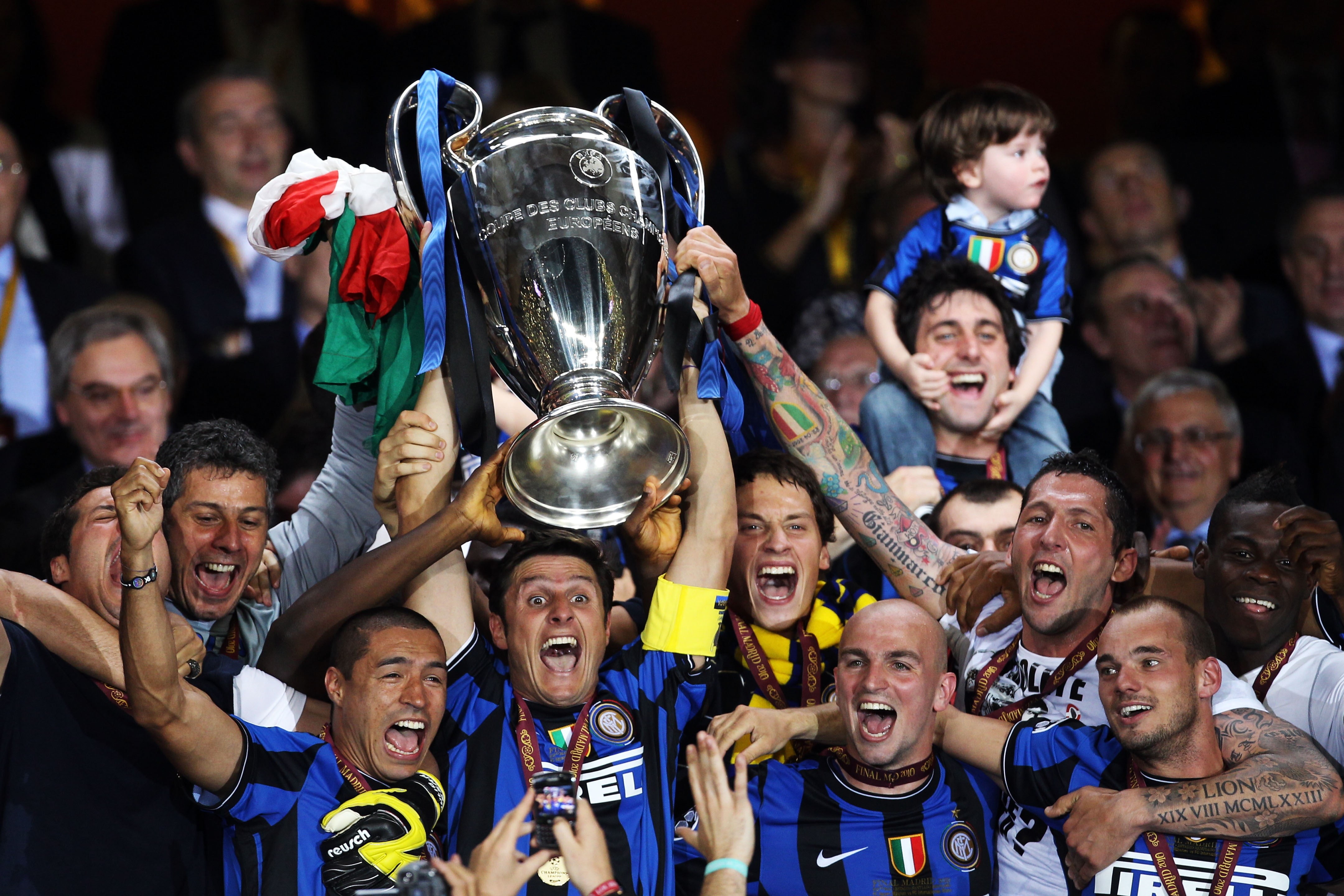international, positive emotion, celebration, silver, excitement, adult, success, real people, fan - enthusiast, Inter, emotion, sport, crowd, group of people, HD Wallpaper