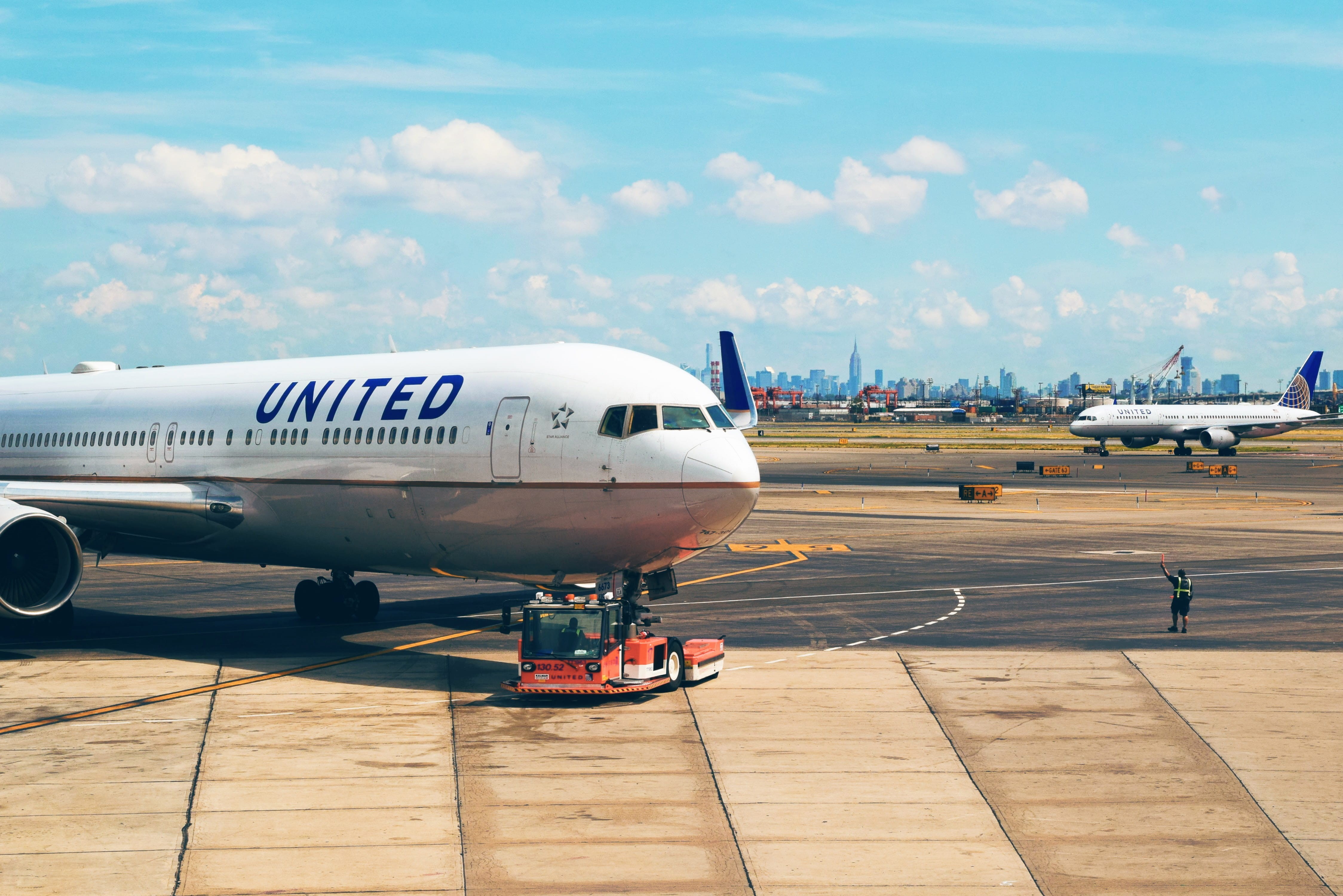 arrival, passenger, blue, airbus, outdoors, travel, united, sky, journey, commercial Airplane, flying, stationary, mode of Transport, plane, airport departure area, HD Wallpaper
