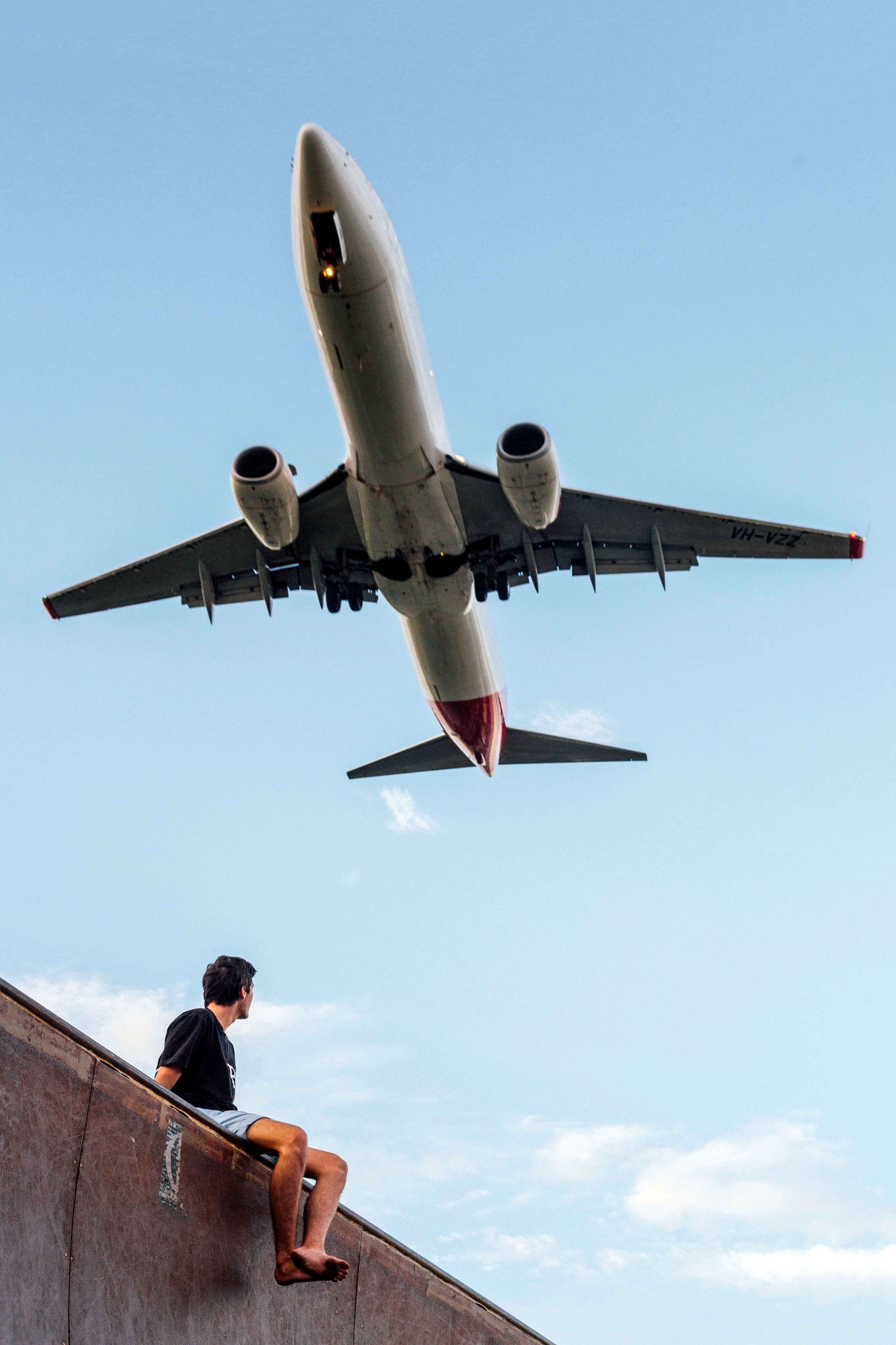 black, person, photography, low angle view, shirt, adult, people Traveling, sky, gray, white, Danger close, angle, airplane, plane, clear sky, air Vehicle, Phone HD Wallpaper