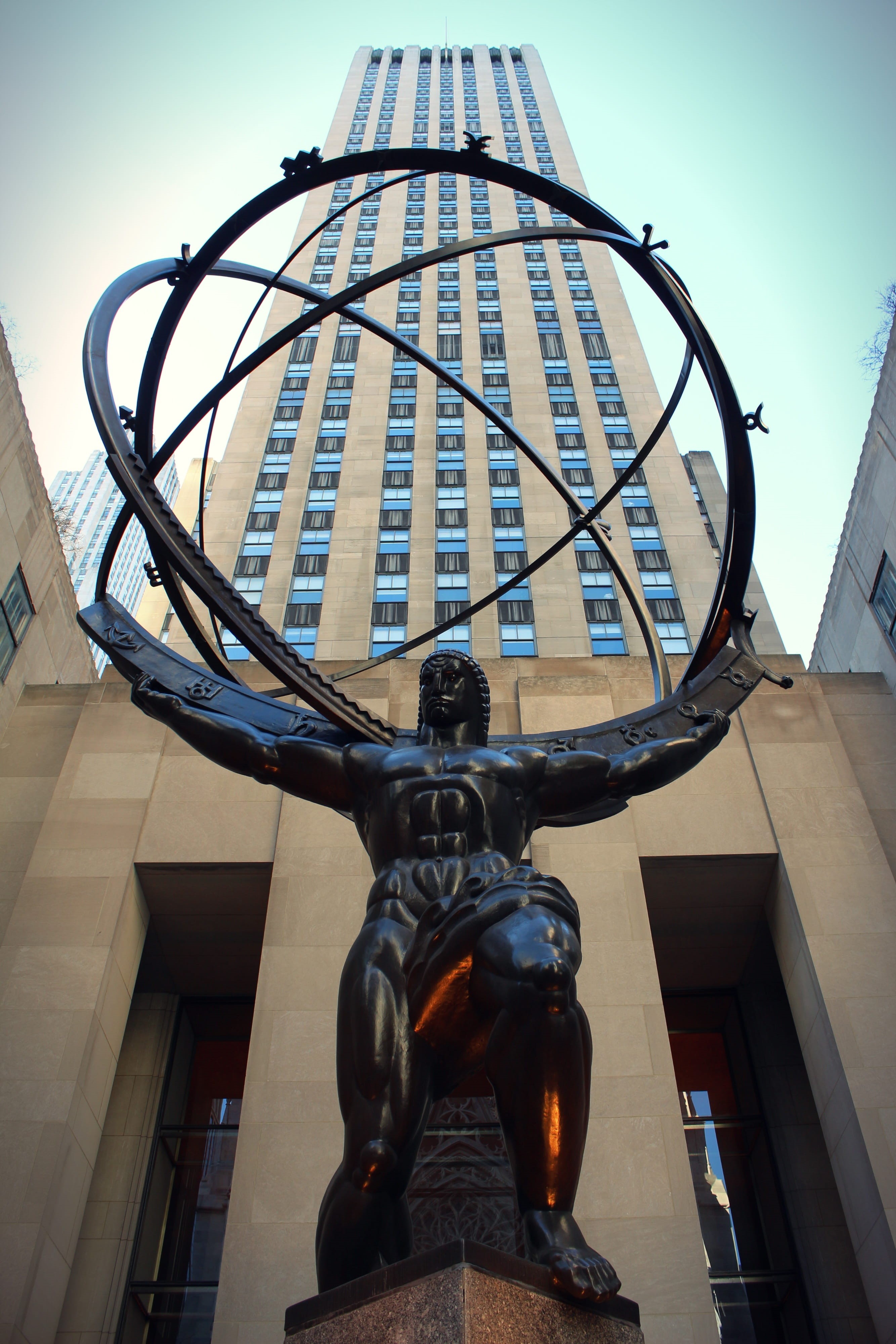 creativity, architecture, downtown, 4K, day, craft, skyscraper, nature, rockefeller center, low angle view, art and craft, building, no people, america, Phone HD Wallpaper