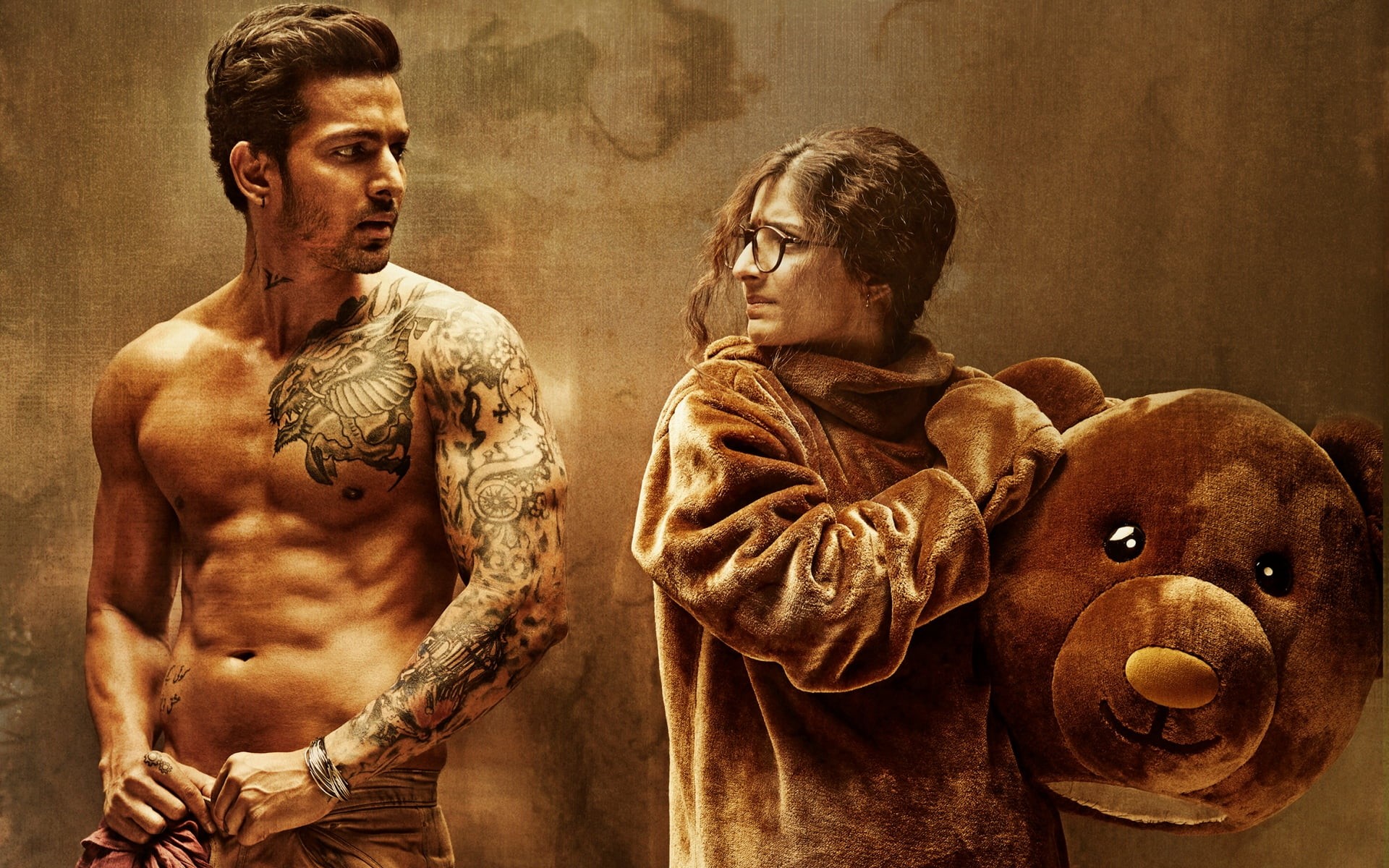 males, lifestyles, Movies, bear, women, strength, teri, young men, kasam, handsome, healthy lifestyle, bollywood, waist up, 2015, young adult, beautiful people, HD Wallpaper