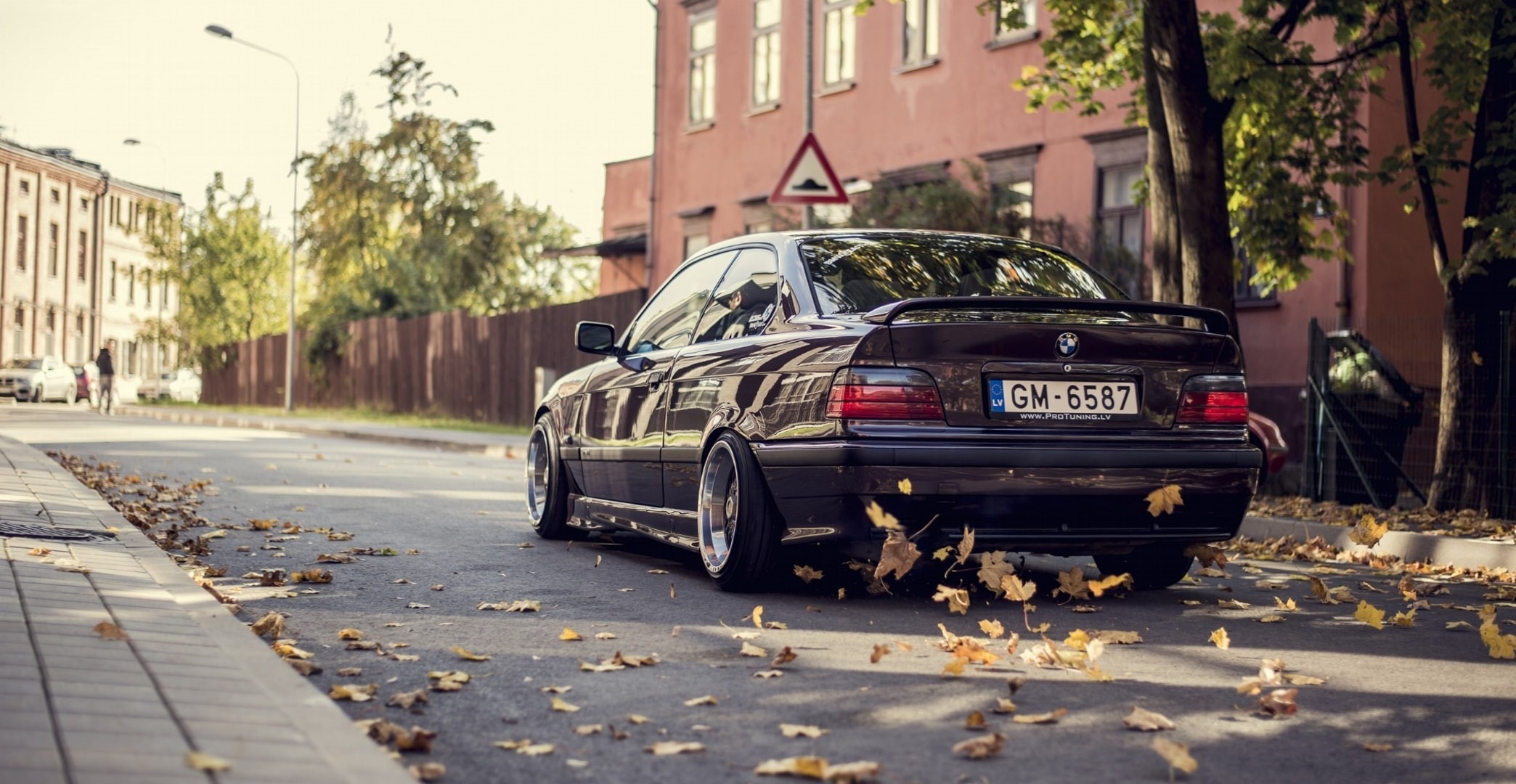 built structure, motor vehicle, mode of transportation, building exterior, transportation, coupe, purple, street, Autumn, Leaves, BMW, 1080P, nature, day, HD Wallpaper