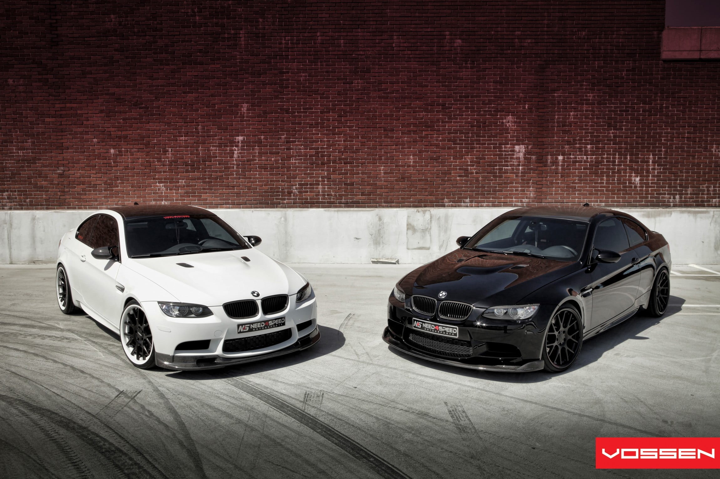 stationary, motor vehicle, black cars, no people, black, vehicle, wall - building feature, mode of transportation, building exterior, white cars, brick wall, HD Wallpaper