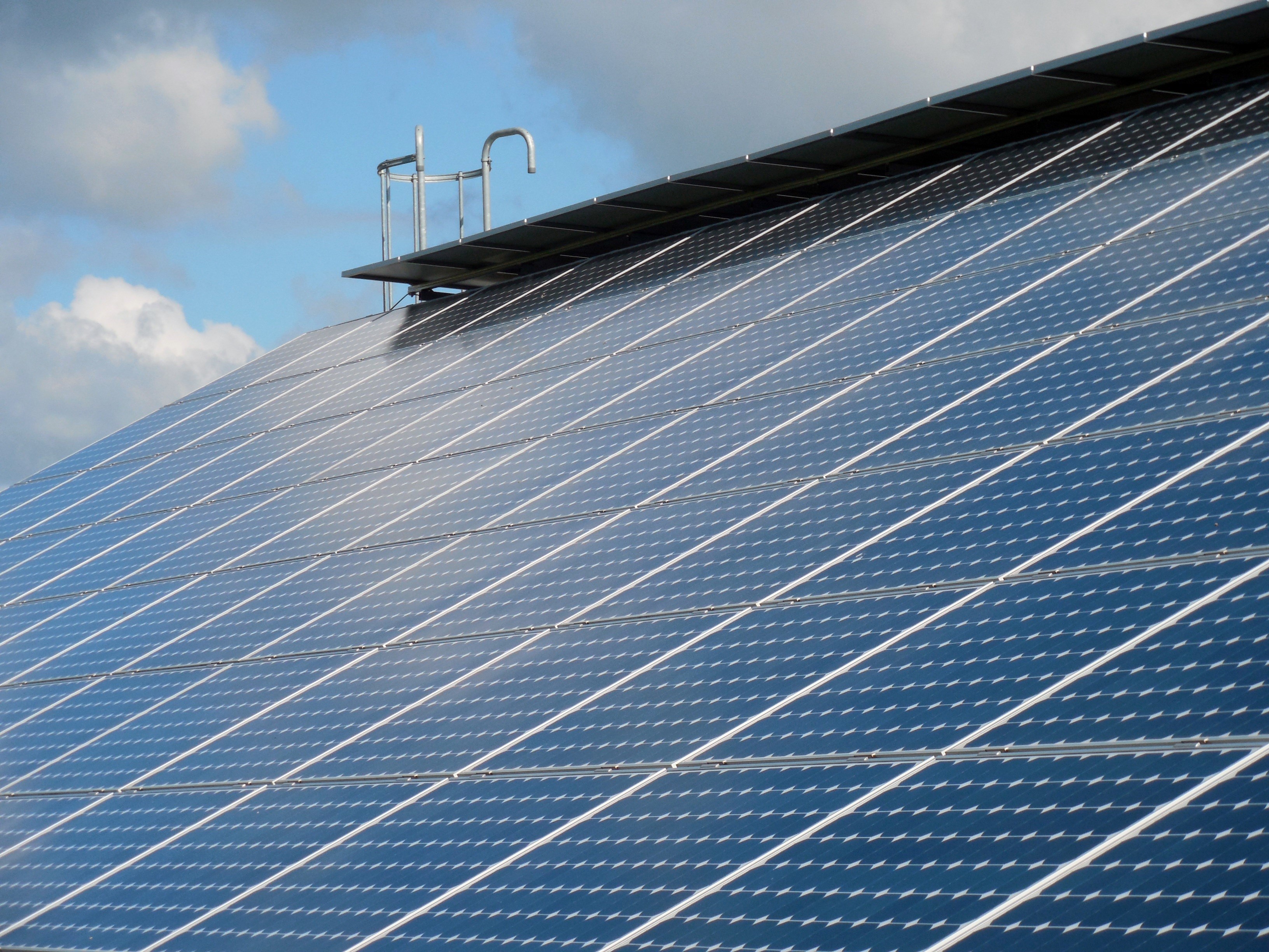 current, sustainable resources, close, sun, power Supply, cloud - sky, environmental Conservation, built structure, economy, industry, architecture, roof, HD Wallpaper
