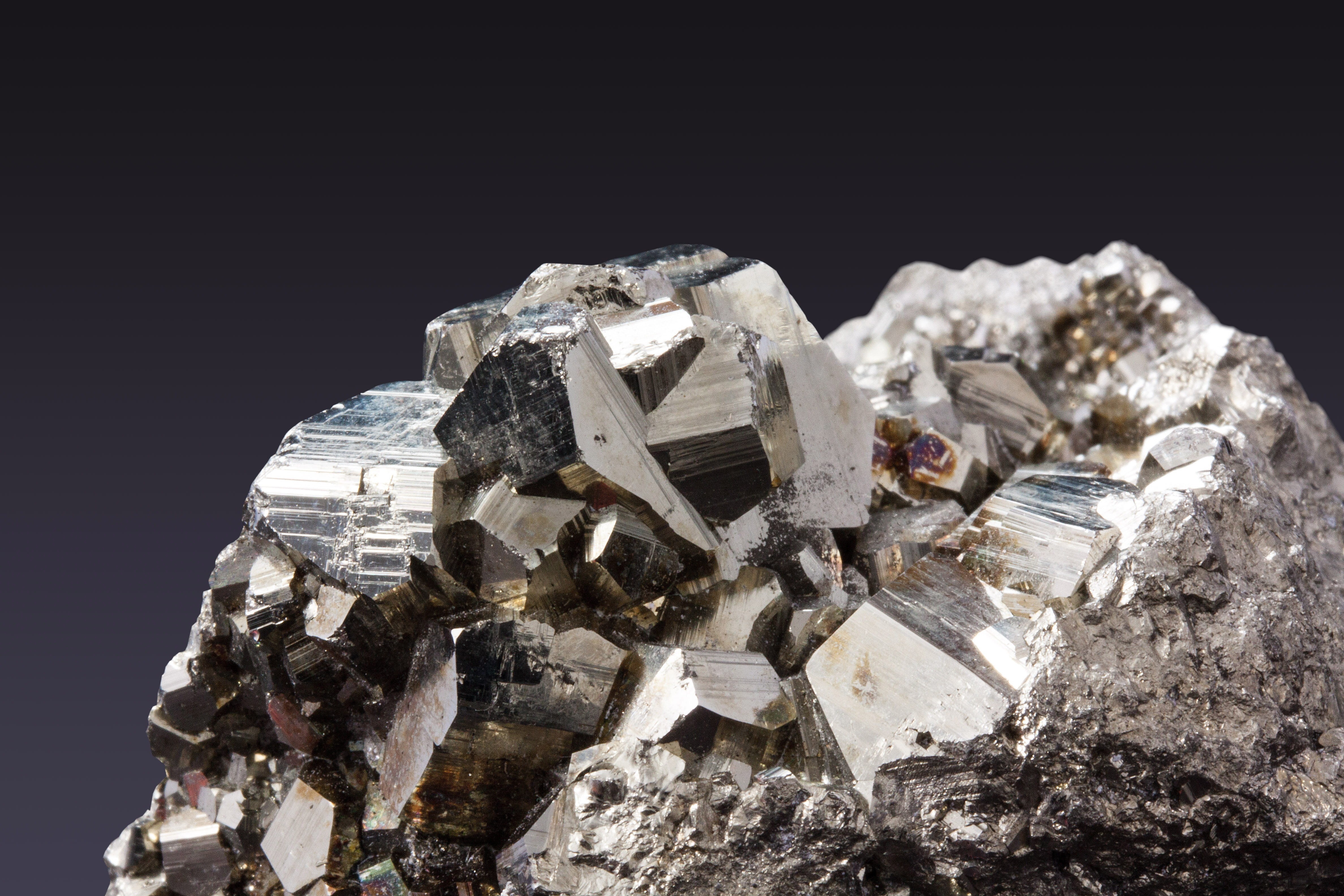 nature, idiomorphe crystals, sparkle, shiny, metal industry, material, pyrites, stone, solid, black background, steel, chrome, white, metal, no people, HD Wallpaper