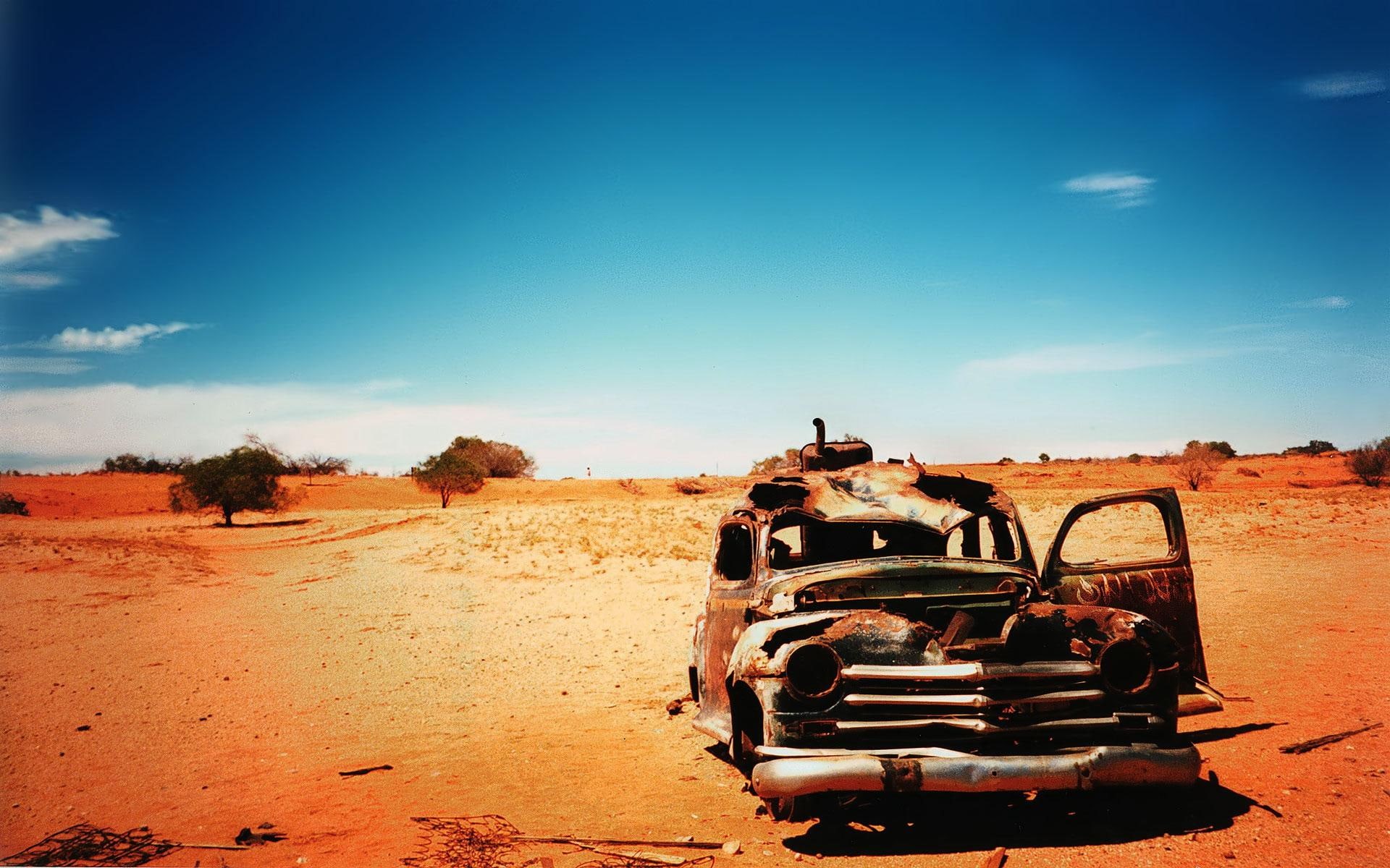 sand, 1080P, photography, aboned, clou, car, desert, blue, forgotten, old, destroyed, abstract, old car, alone, HD Wallpaper