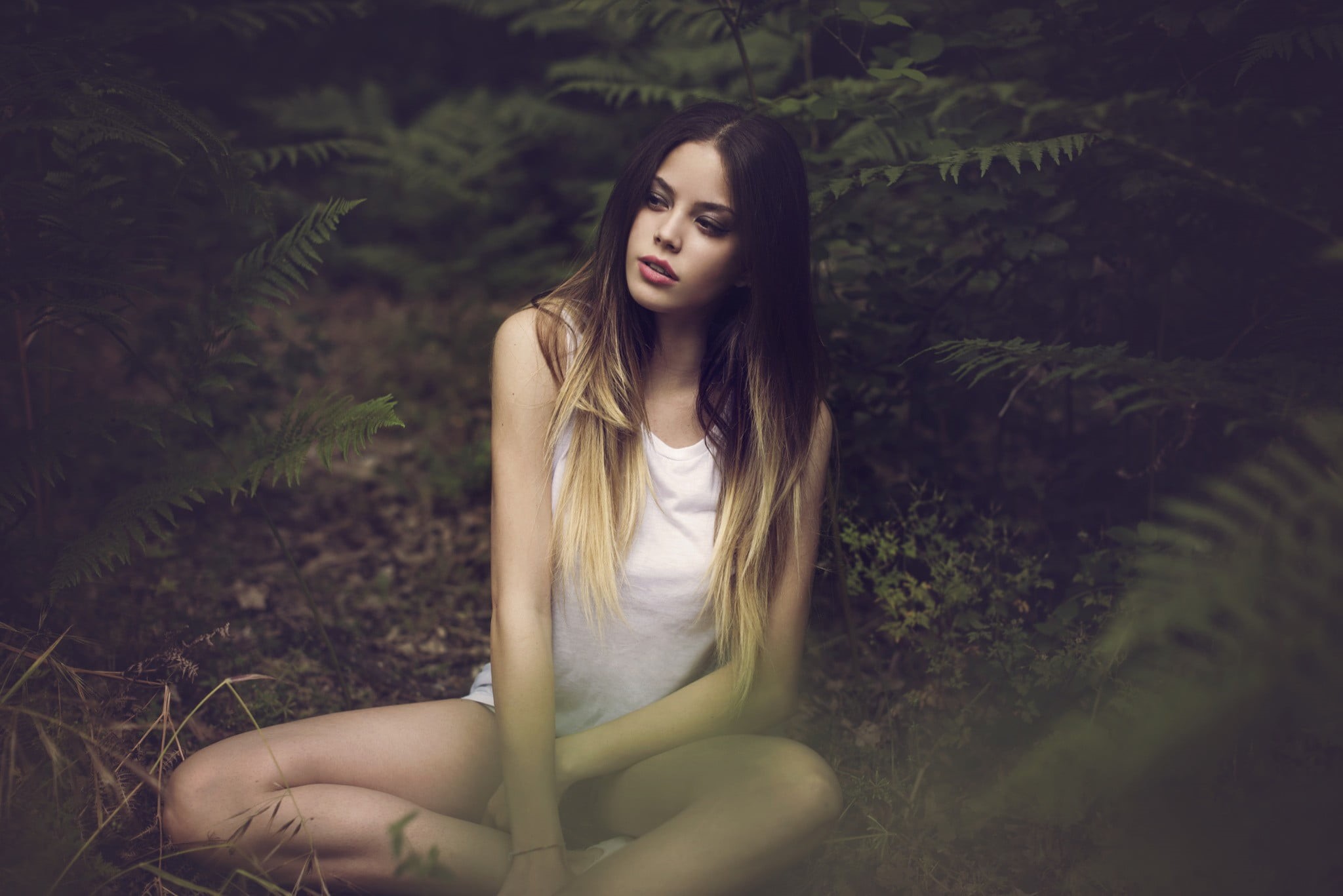 tank, contemplation, white, young adult, sitting, tree, forest, outdoors, dyed hair, young women, beautiful woman, white tops, women outdoors, woman, nature, HD Wallpaper
