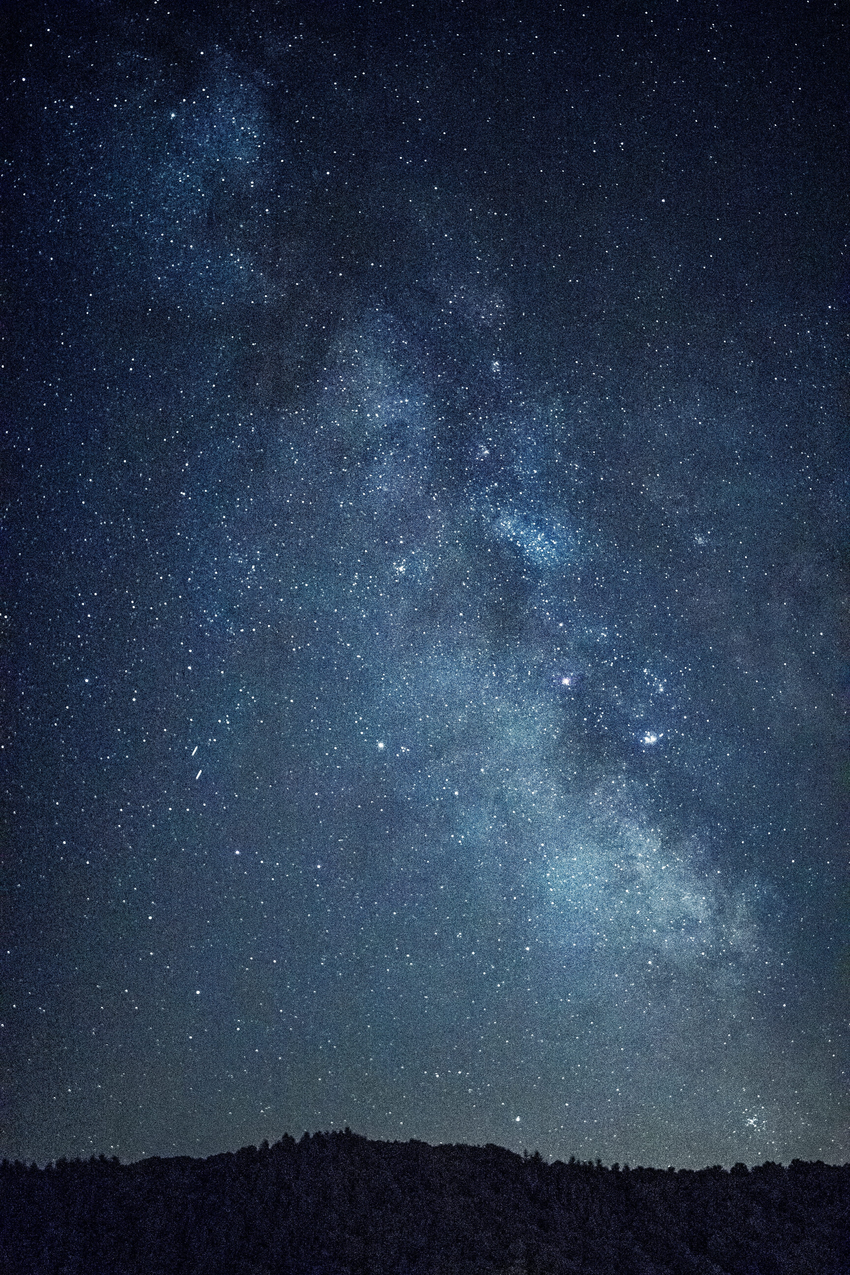 astrophotohgraphie, outdoors, mountain, star - space, astrophotography, landscape, étoile, astronomy, space, majestic, starry sky, scenics - nature, blue, Phone HD Wallpaper