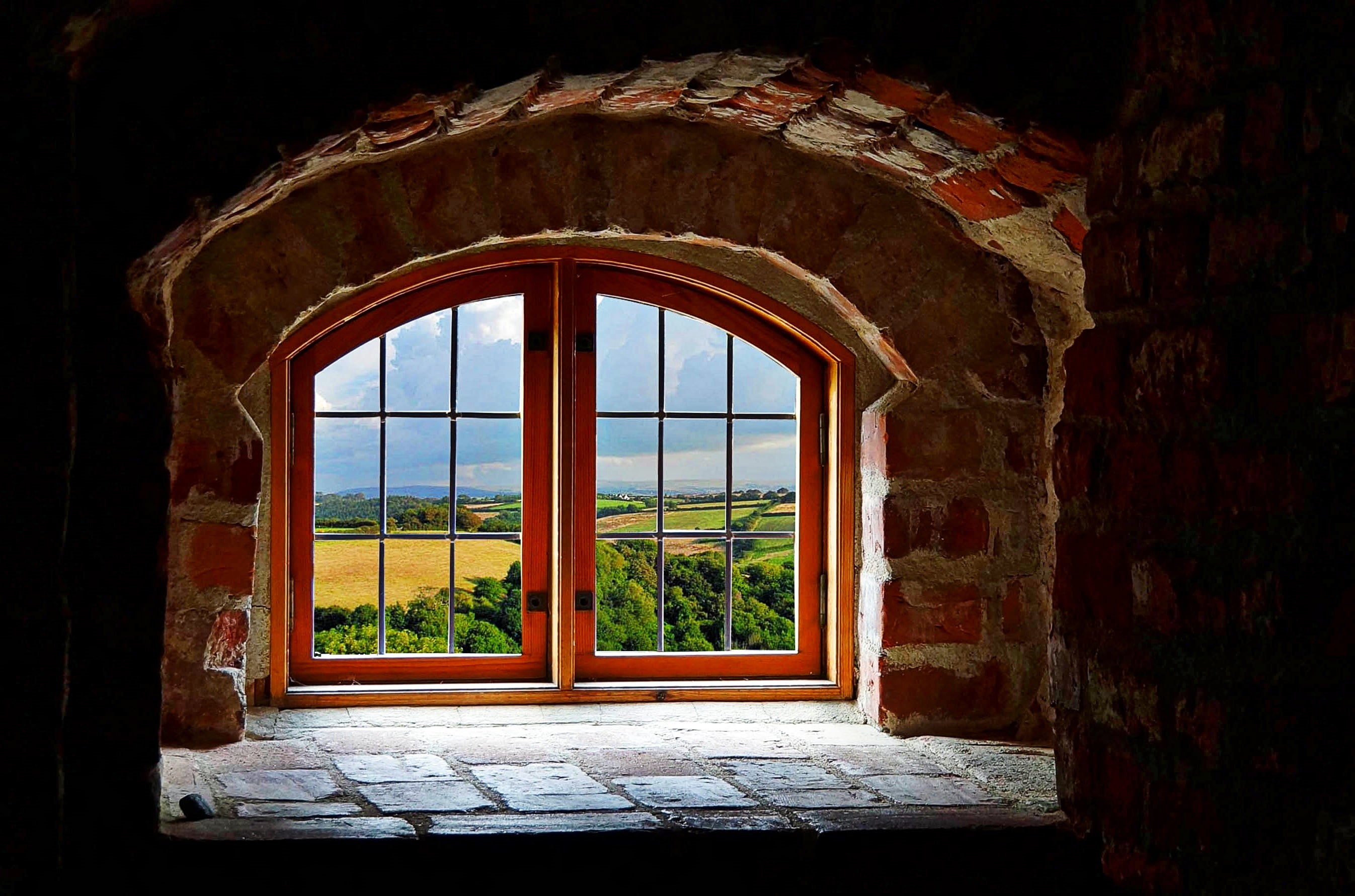 the view from the window, rendering, dal, horizon, the light in the window, a view from prison, the old castle, 2K, the sky, grille, summer, masonry, window, HD Wallpaper