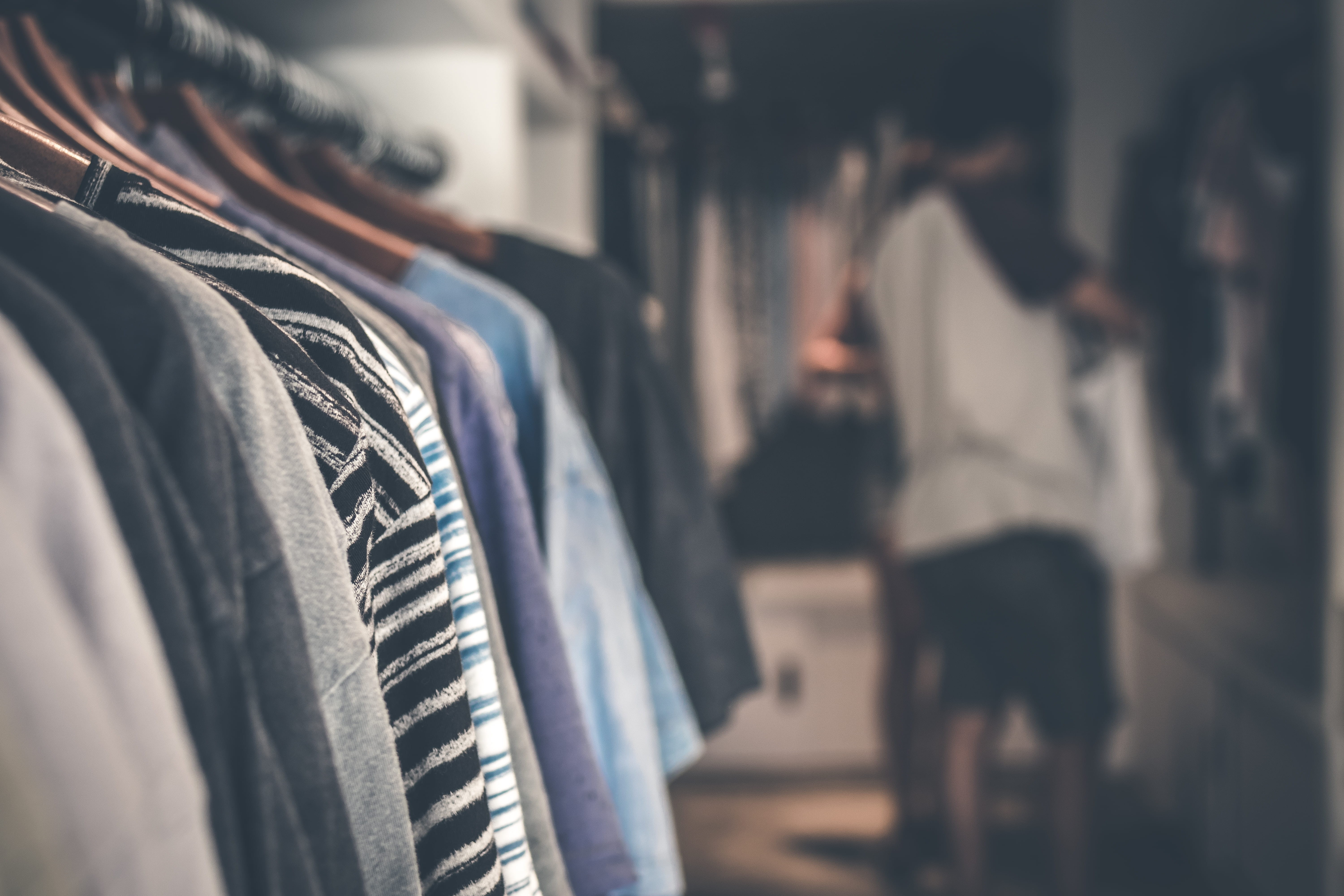 focus, rack, indoors, focus on foreground, attire, real people, business, choice, collection, hanging, row, fashion, clothes hanger, clothes, retail, consumerism, HD Wallpaper