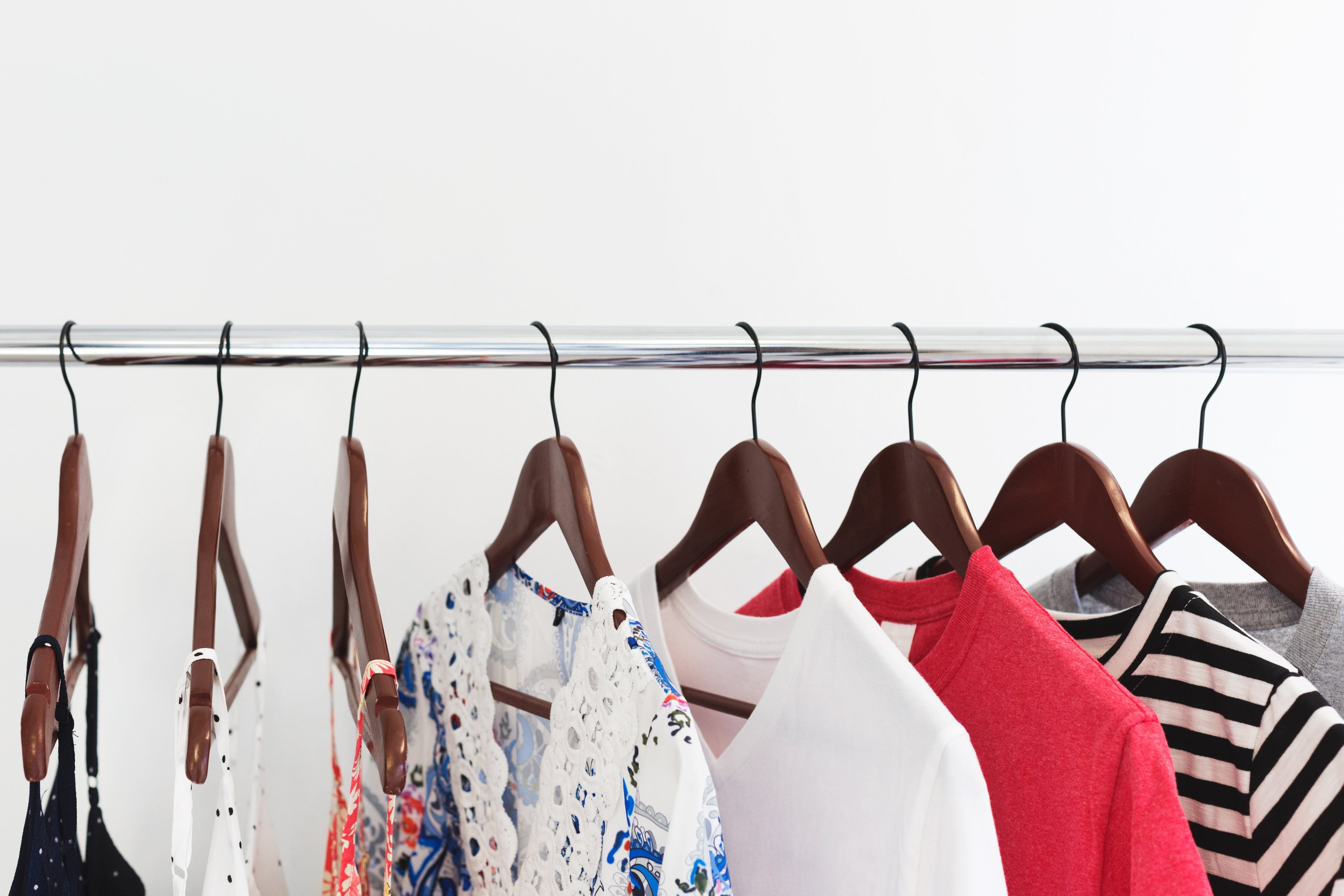 indoors, photo, store, Customer, 4K, choice, fashion, Clothes, consumerism, variation, white background, hanging, clothes rack, group of objects, in a row, HD Wallpaper