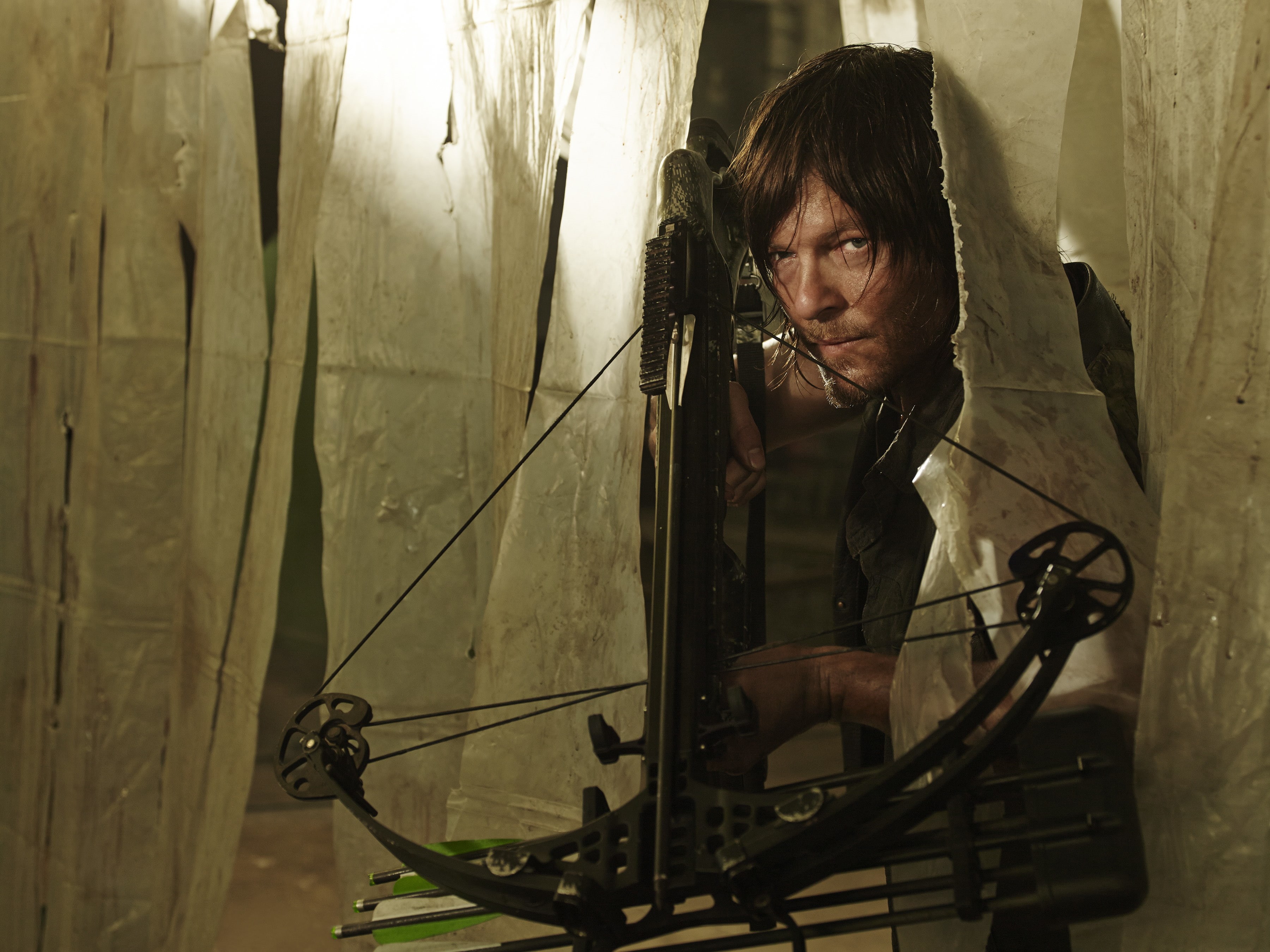 casual clothing, women, daryl, holding, Norman Reedus, connection, electricity, young adult, Daryl Dixon, 2K, indoors, technology, standing, adult, lifestyles, HD Wallpaper