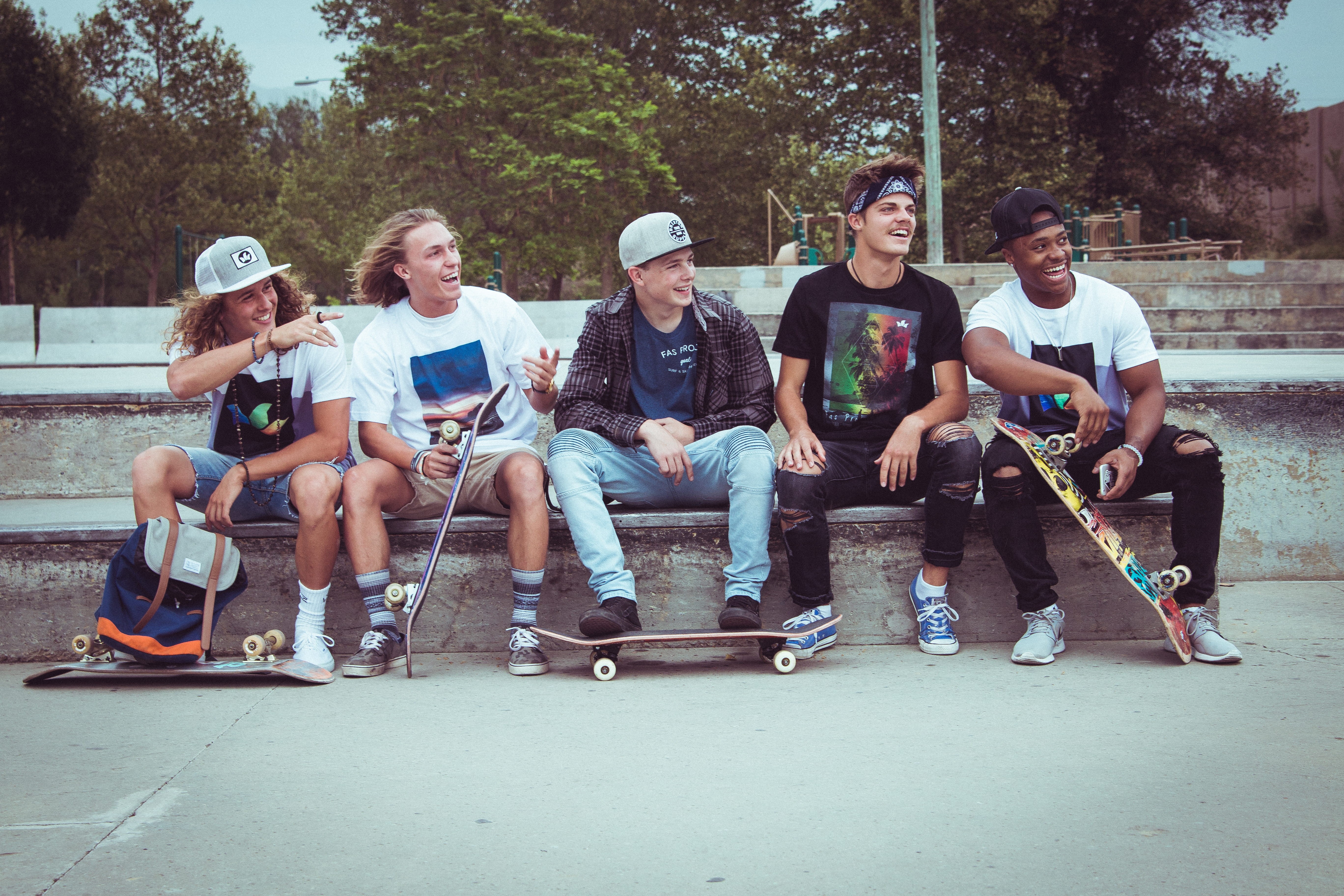 kids, skate park, healthy Lifestyle, together, sport, day, skateboards, enjoyment, urban Scene, females, leisure Activity, caucasian Ethnicity, adult, young Adult, HD Wallpaper