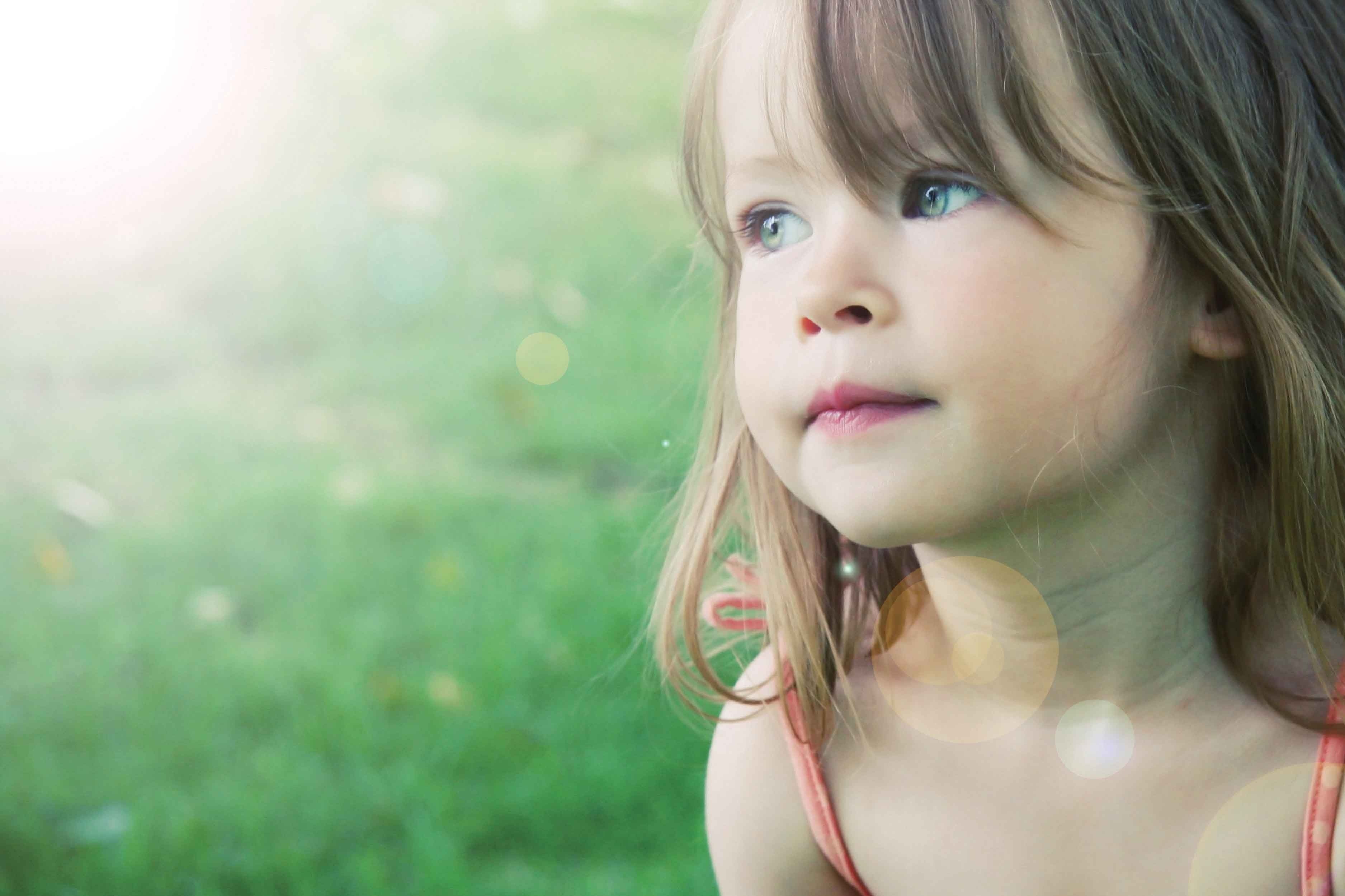 day, girls, women, people, springtime, hairstyle, long Hair, joy, children, brown, green Color, offspring, park - Man Made Space, focus on foreground, s, HD Wallpaper