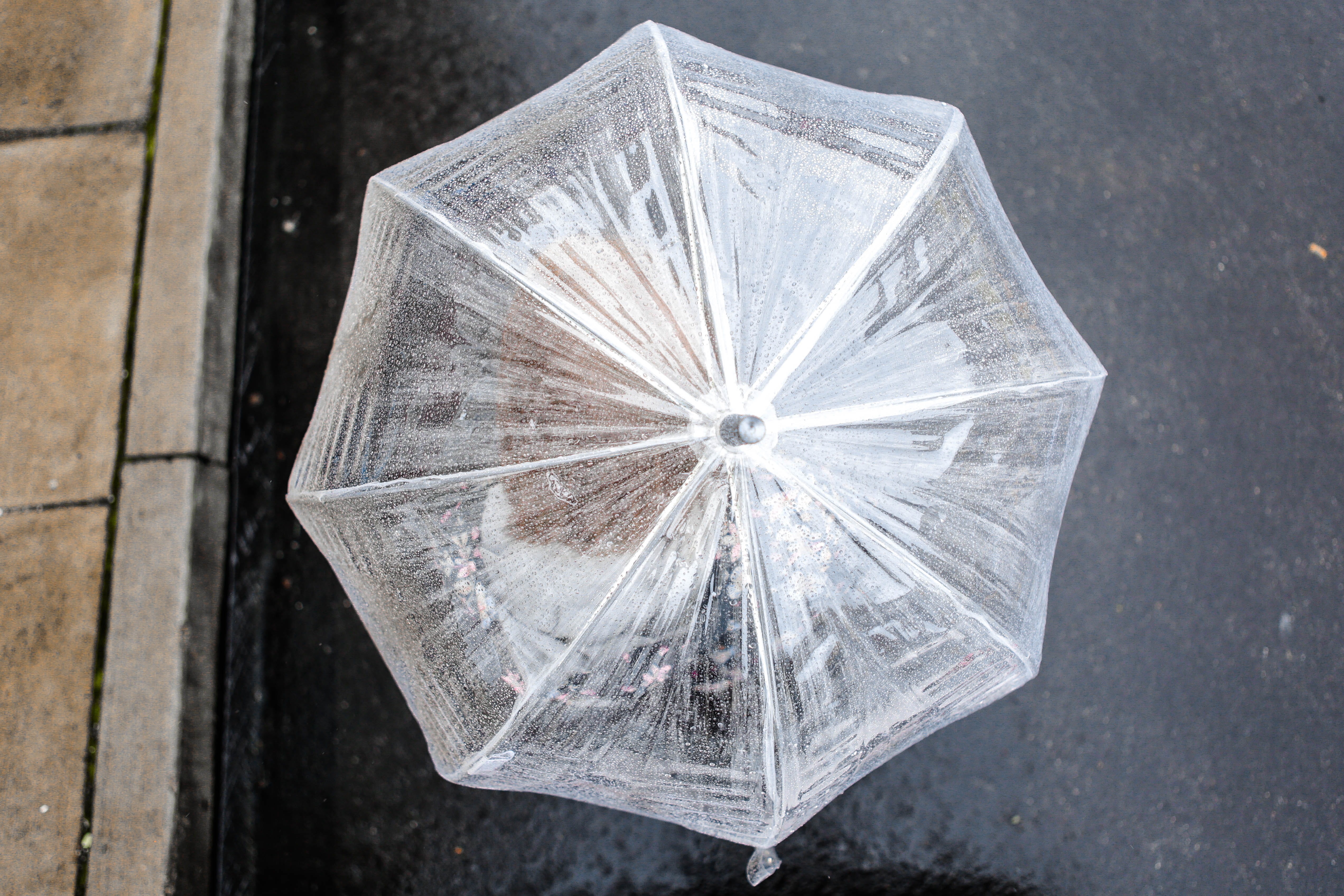architecture, rainign, 4K, transparent, backgrounds, clear, wet, walking, decoration, close-up, sidewalk, rain, storm, plastic, single Object, umbrella, HD Wallpaper
