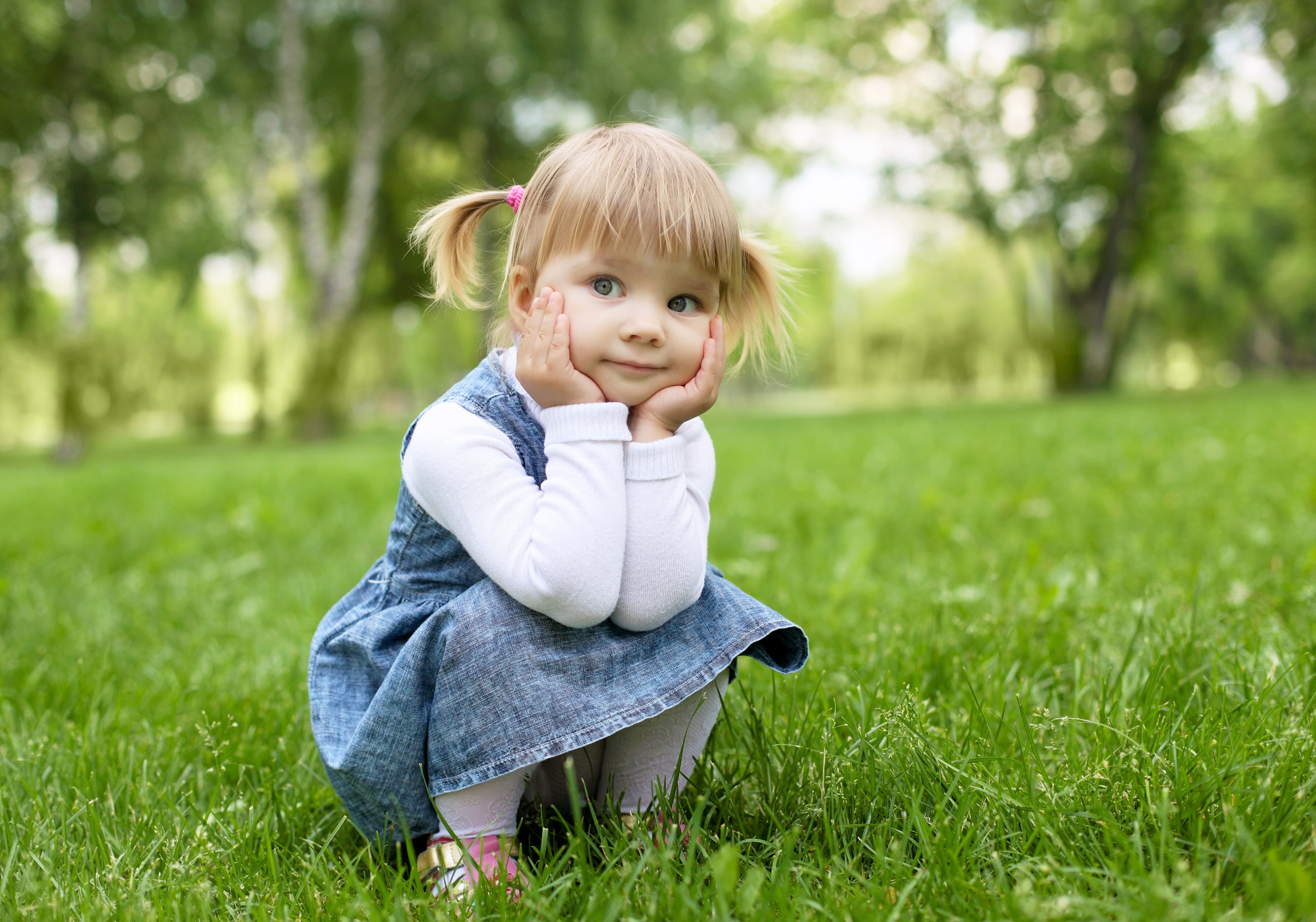 preschool student, day, caucasian Ethnicity, plant, one Person, childhood, portrait, blue, style, child, stylish girl, human Face, hairstyle, beautiful, HD Wallpaper