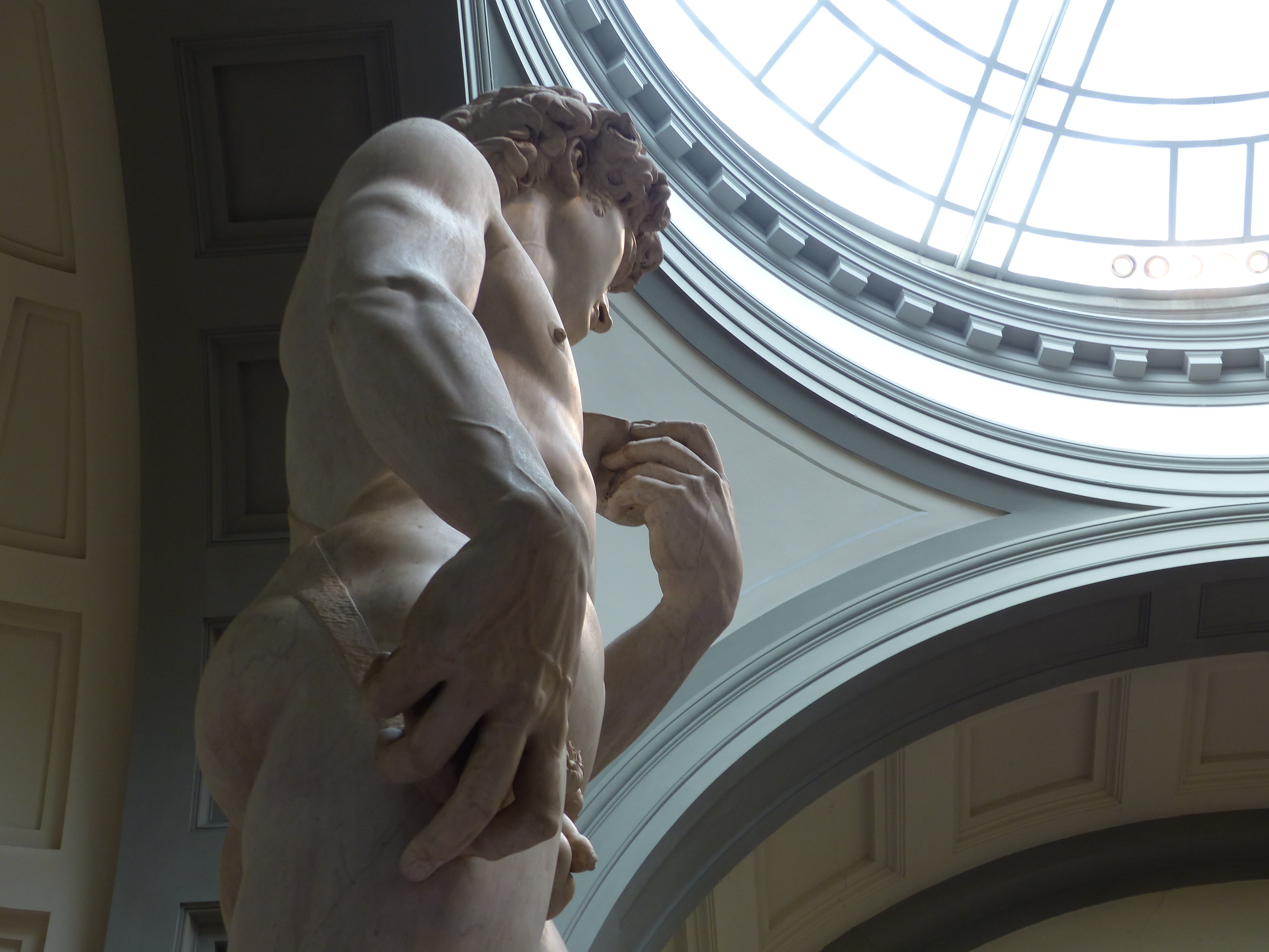 male likeness, standing, michel angel, statue, tuscany, indoors, human representation, 4K, skylight, people, built structure, window, david, ceiling, architecture, HD Wallpaper