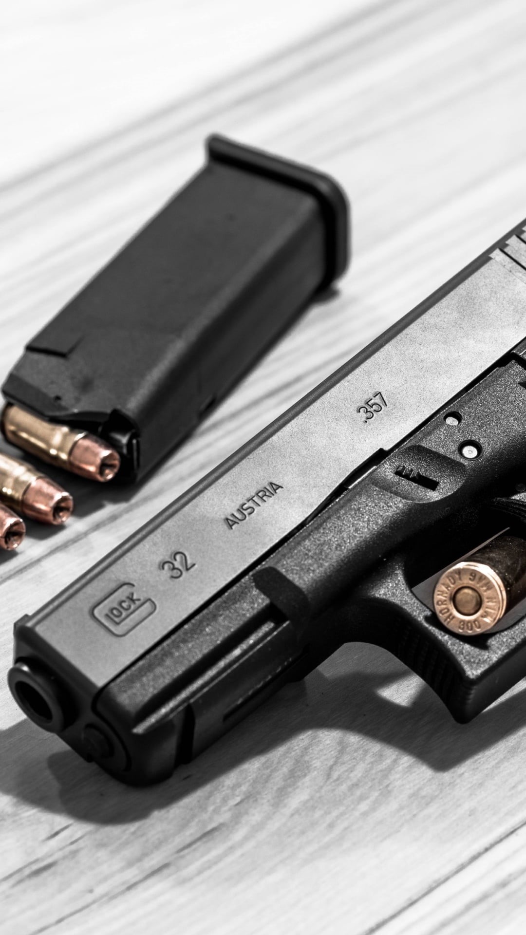 automatic, ammunition, metal, Handgun, communication, business, indoors, pistol, studio shot, weapon, security, steel, social issues, close-up, glock 32, Phone HD Wallpaper