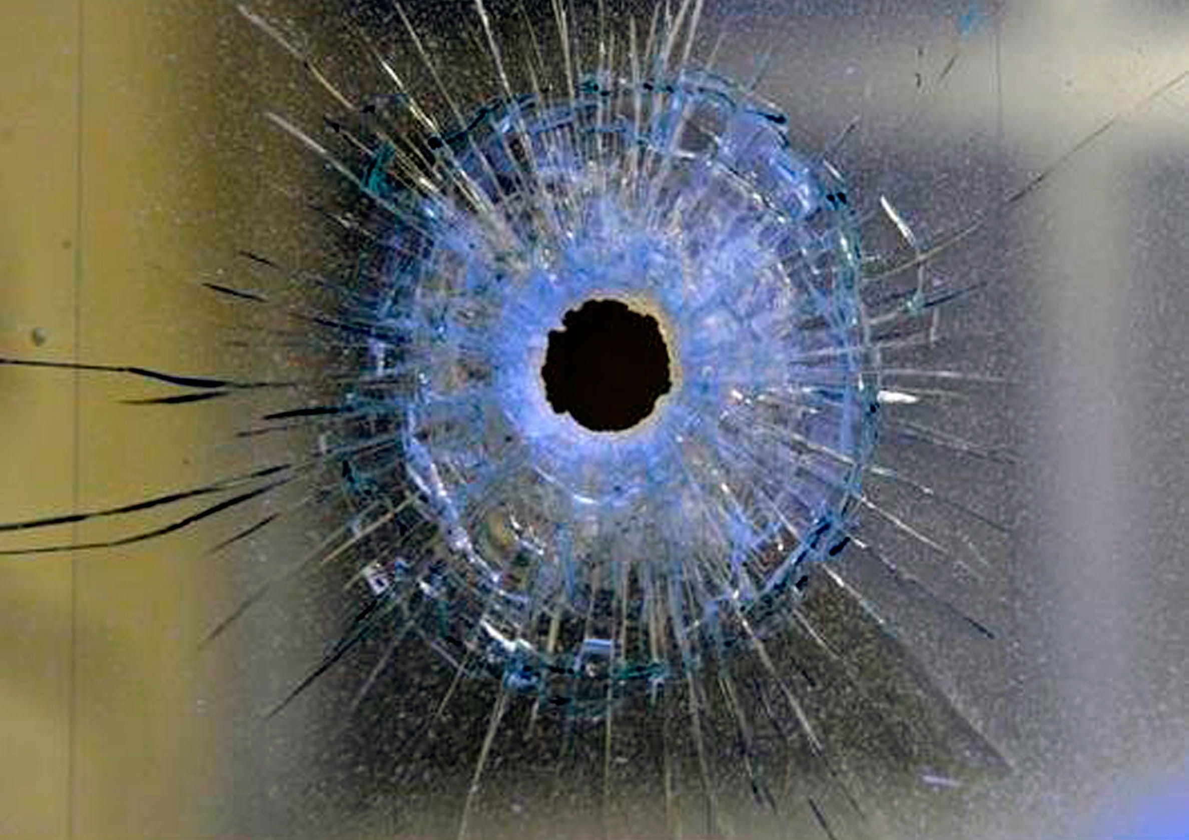 window, circle, abstract, close-up, fracture, misfortune, 1080P, warning sign, damaged, dirty, Hole, ruined, geometric shape, sign, violence, Margin, Glass, HD Wallpaper