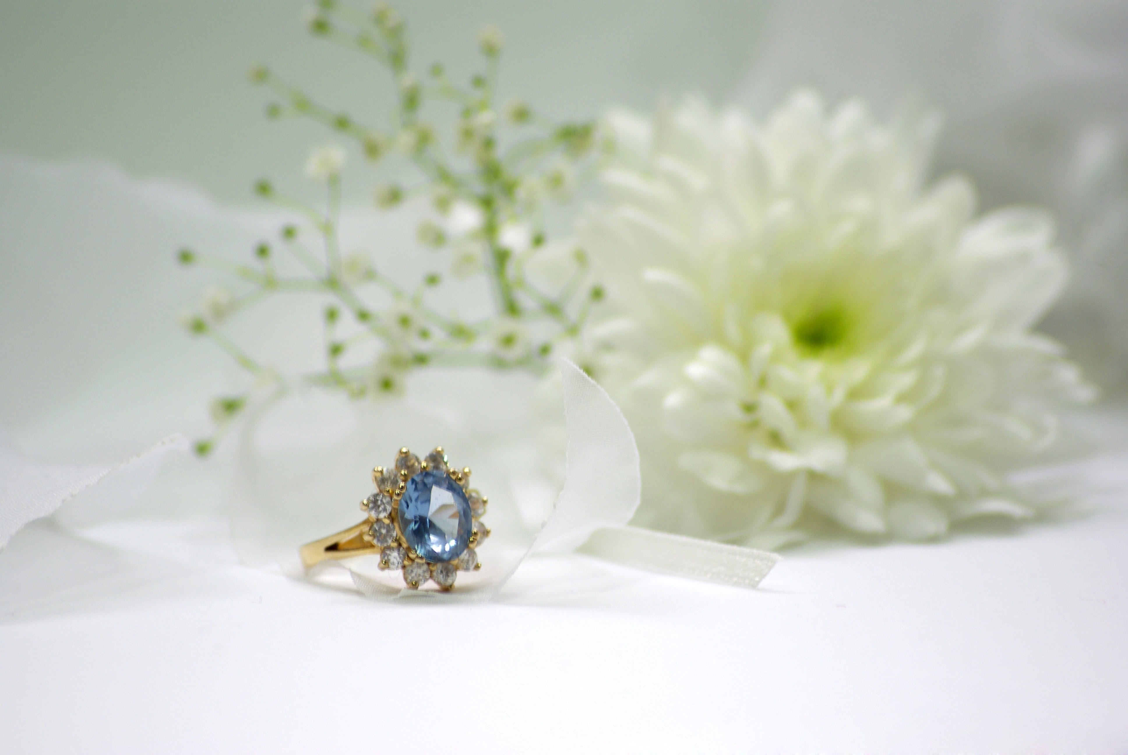 wedding, gold, wedding ring, beside, flower, love, close-up, plant, colored, blue, wealth, marry, celebration, wedding rings, jewellery, 4K, flowers, beauty in nature, HD Wallpaper