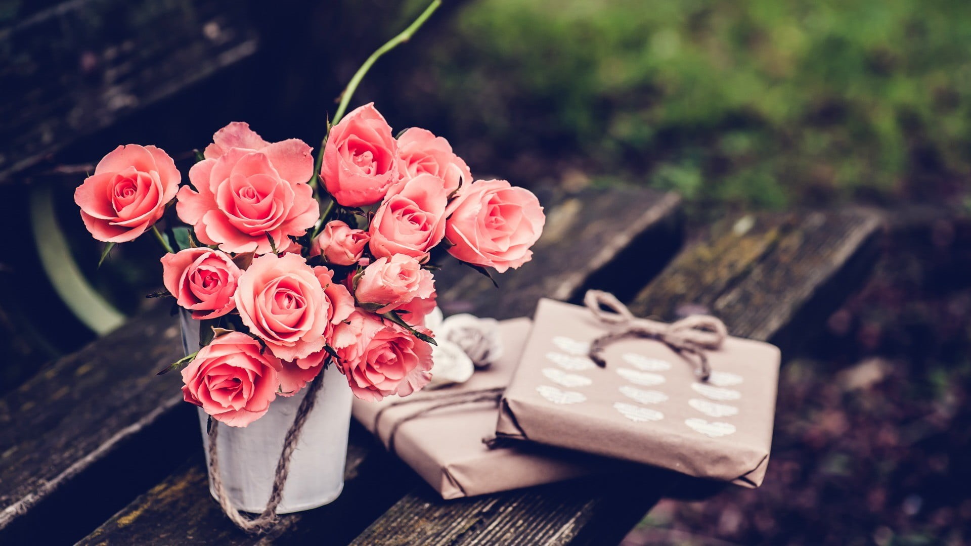 pink, positive emotion, presents, rose, freshness, rose - flower, vulnerability, bouquets, flowers, close-up, no people, focus on foreground, flower, bouquet, HD Wallpaper