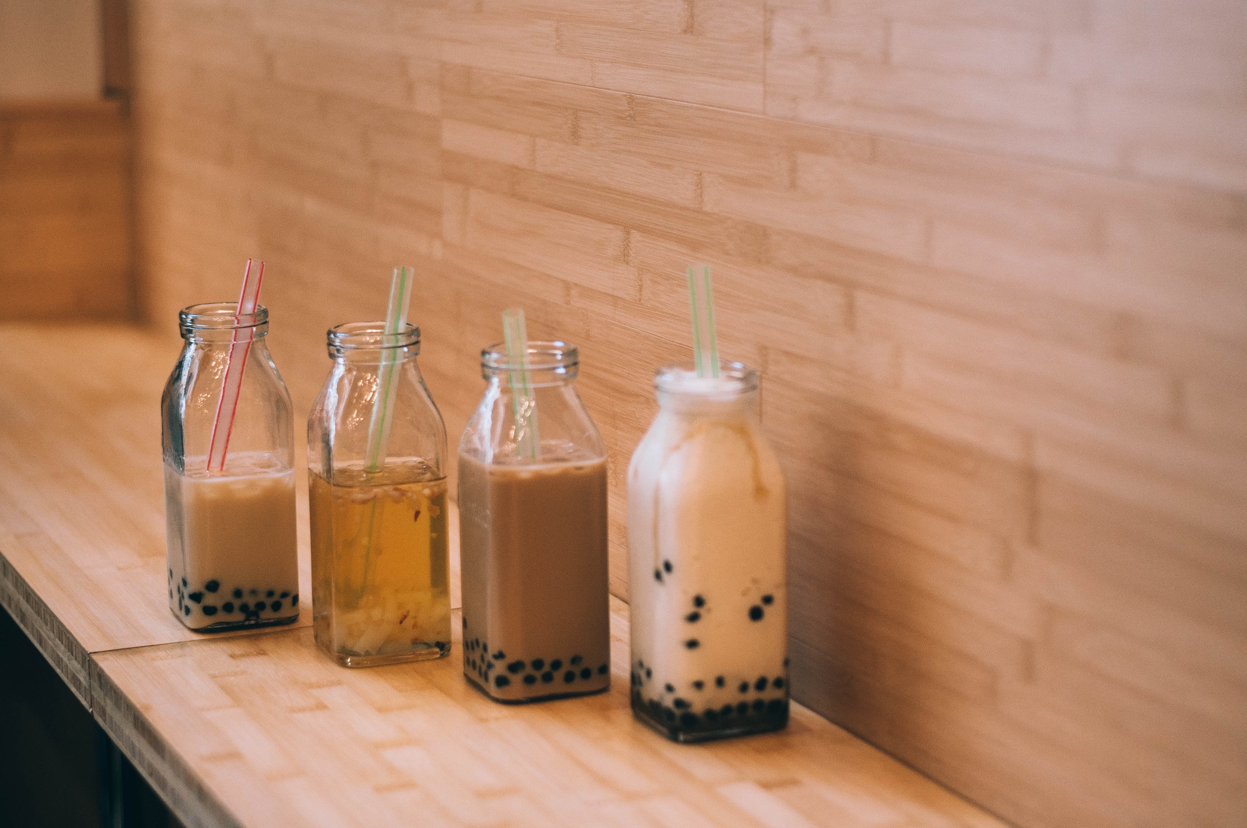 glass - material, food, bottle, healthcare and medicine, hipster, indoors, container, tea, beverage, boba, medium group of objects, no people, jar, in a row, HD Wallpaper