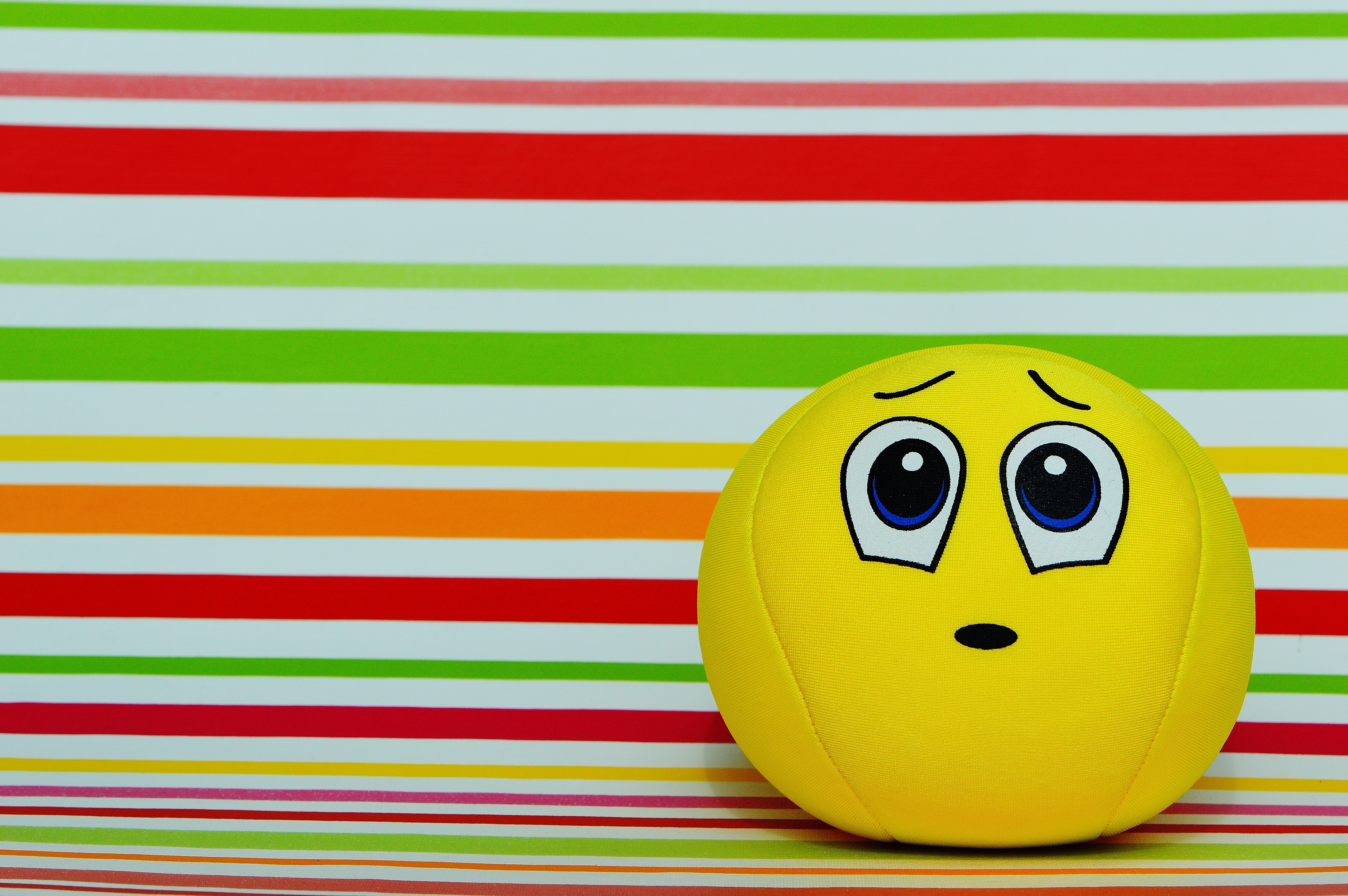 close-up, yellow, sweet, ball, no people, sad, table, creativity, surprised, fun, still life, sorry, themselves, 5K, fabric, copy space, cute, smiley, HD Wallpaper