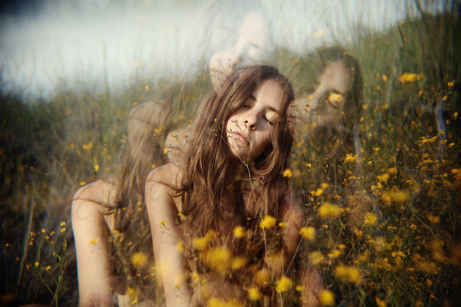 young adult, women outdoors, field, 720P, brown hair, distortion, flowers, contemplation, long hair, adult, plant, beautiful woman, selective focus, hairstyle, HD Wallpaper
