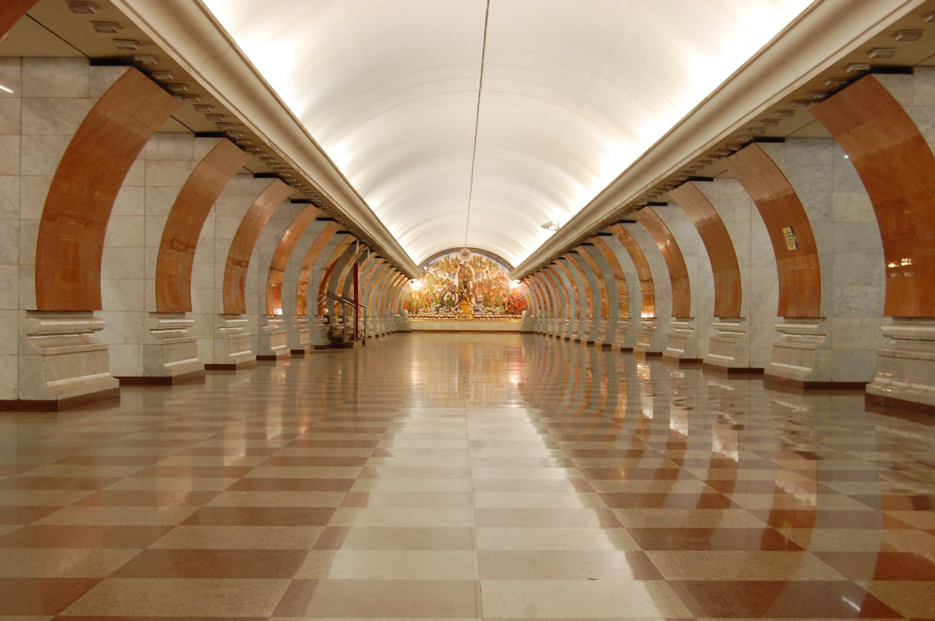 arched, direction, arch, no people, tiled floor, the way forward, gremlin, flooring, diminishing perspective, illuminated, corridor, 2K, lighting equipment, HD Wallpaper