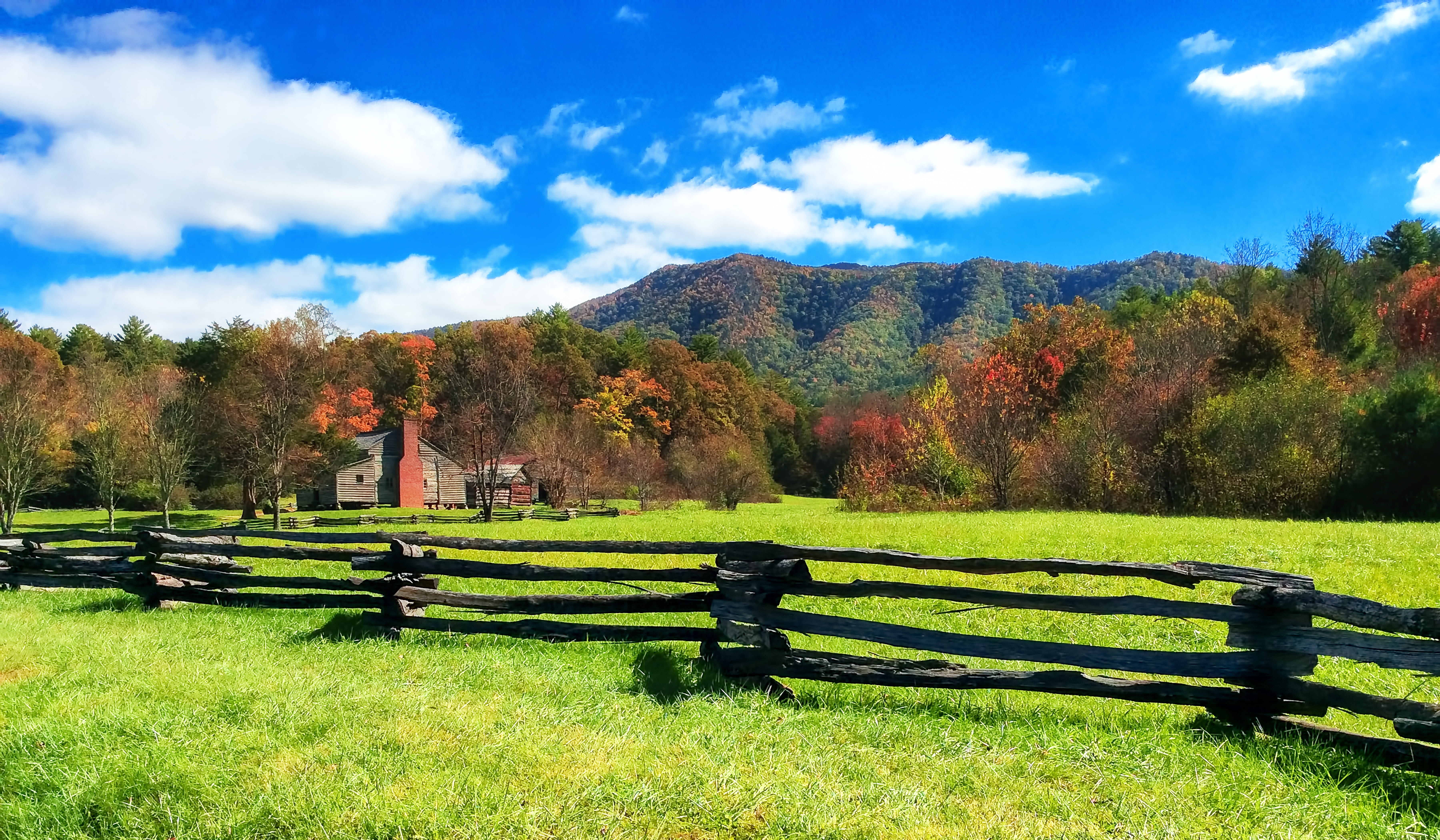 plant, grasses, ranch, scenics - nature, fence, sunlight, landscape, mountain, tranquil scene, nature, farm, green color, meadow, beauty in nature, homestead, HD Wallpaper