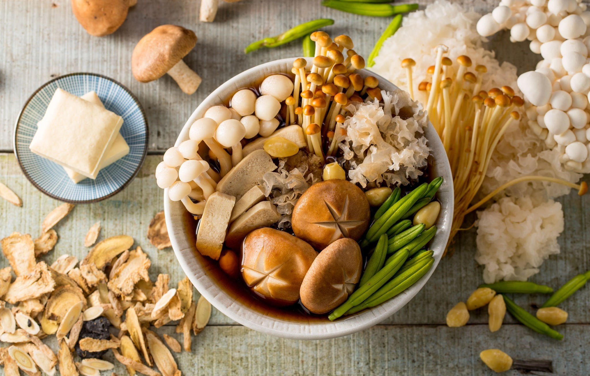 no people, edible mushroom, food, variation, healthy eating, vegetable, nut - food, 1080P, wellbeing, directly above, garlic clove, choice, freshness, HD Wallpaper