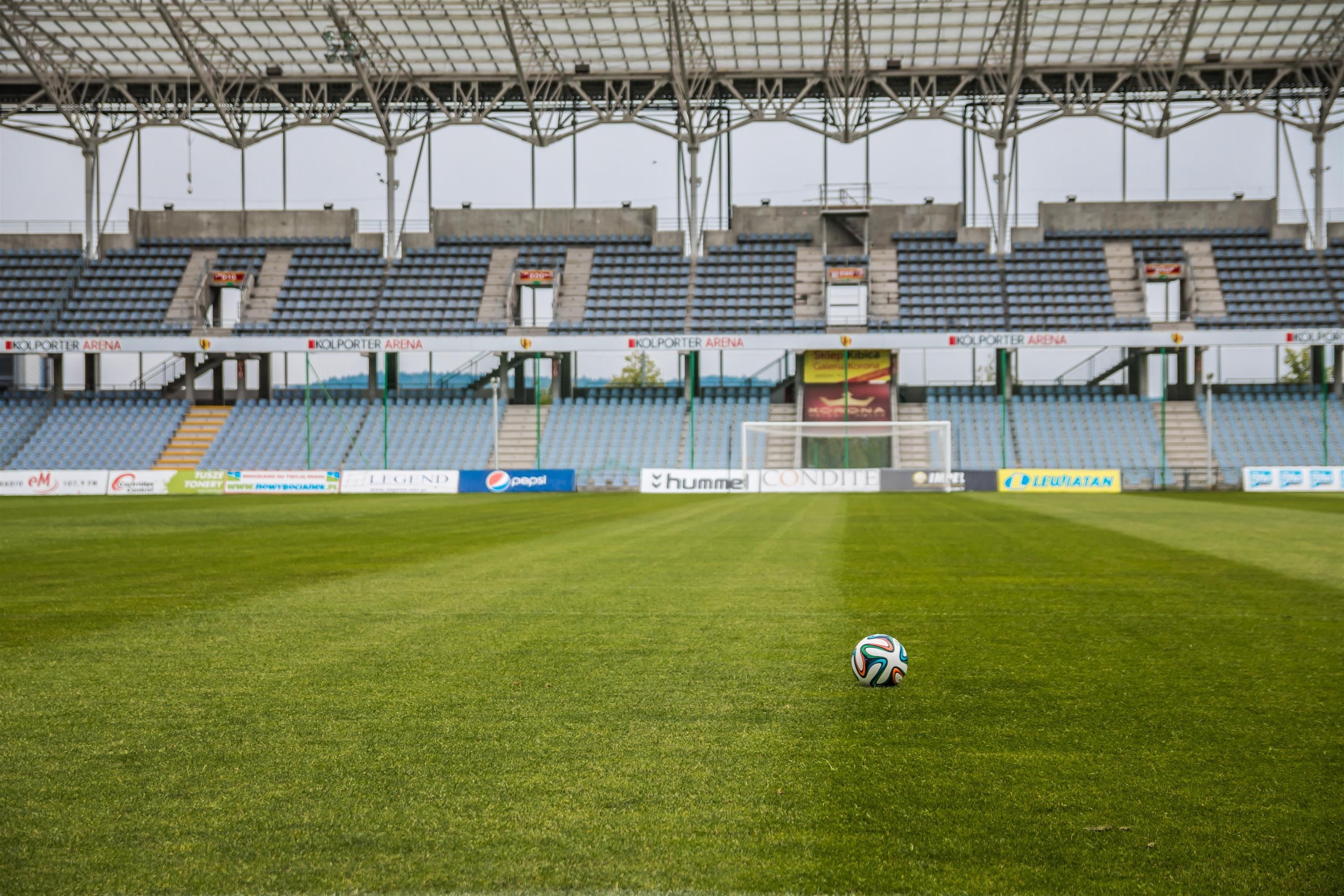 nature, match - sport, game, ball, plant, the pitch, stadium, architecture, built structure, sport, soccer, match, team sport, men, horseracing Track, horse Racing, HD Wallpaper