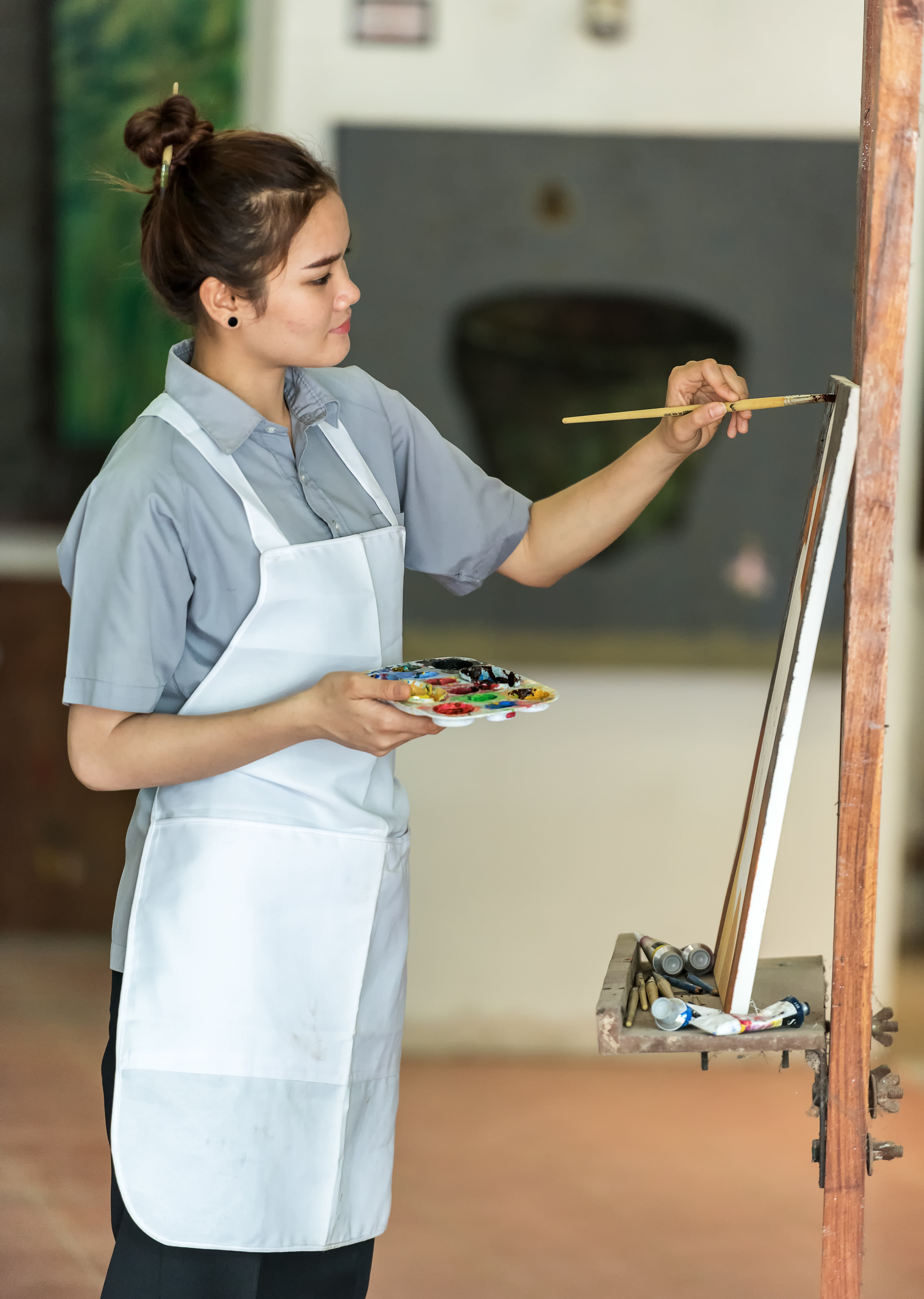 painting, adult, smiling, colorful, asia, factory, care, canvas, palette, woman, young women, happiness, unofficial, concept, healthcare worker, clothing, Phone HD Wallpaper