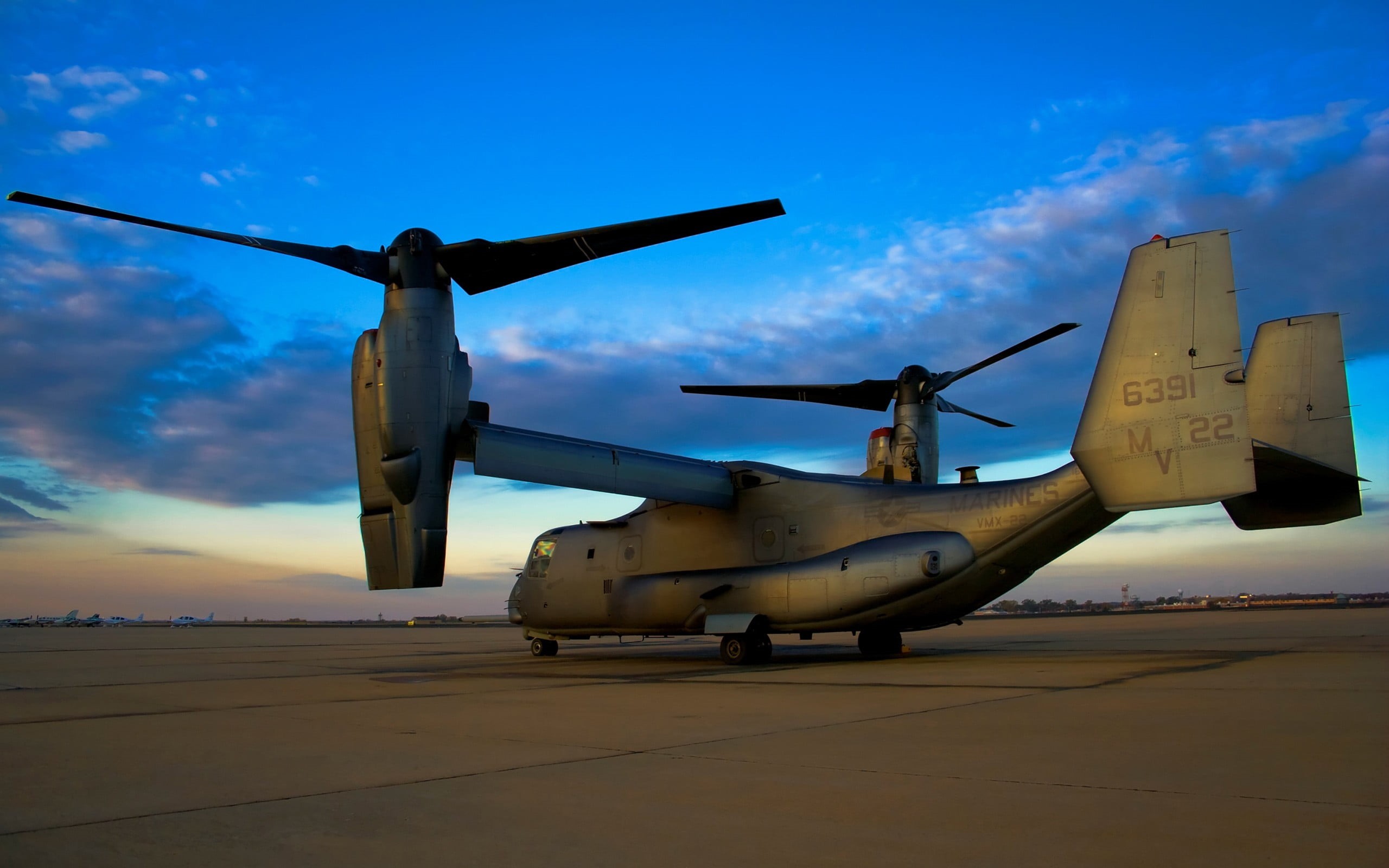 military aircraft, helicopter, nature, airport, outdoors, 2K, craft, no people, propeller, CV-22 Osprey, air vehicle, low angle view, cloud - sky, airplane, HD Wallpaper