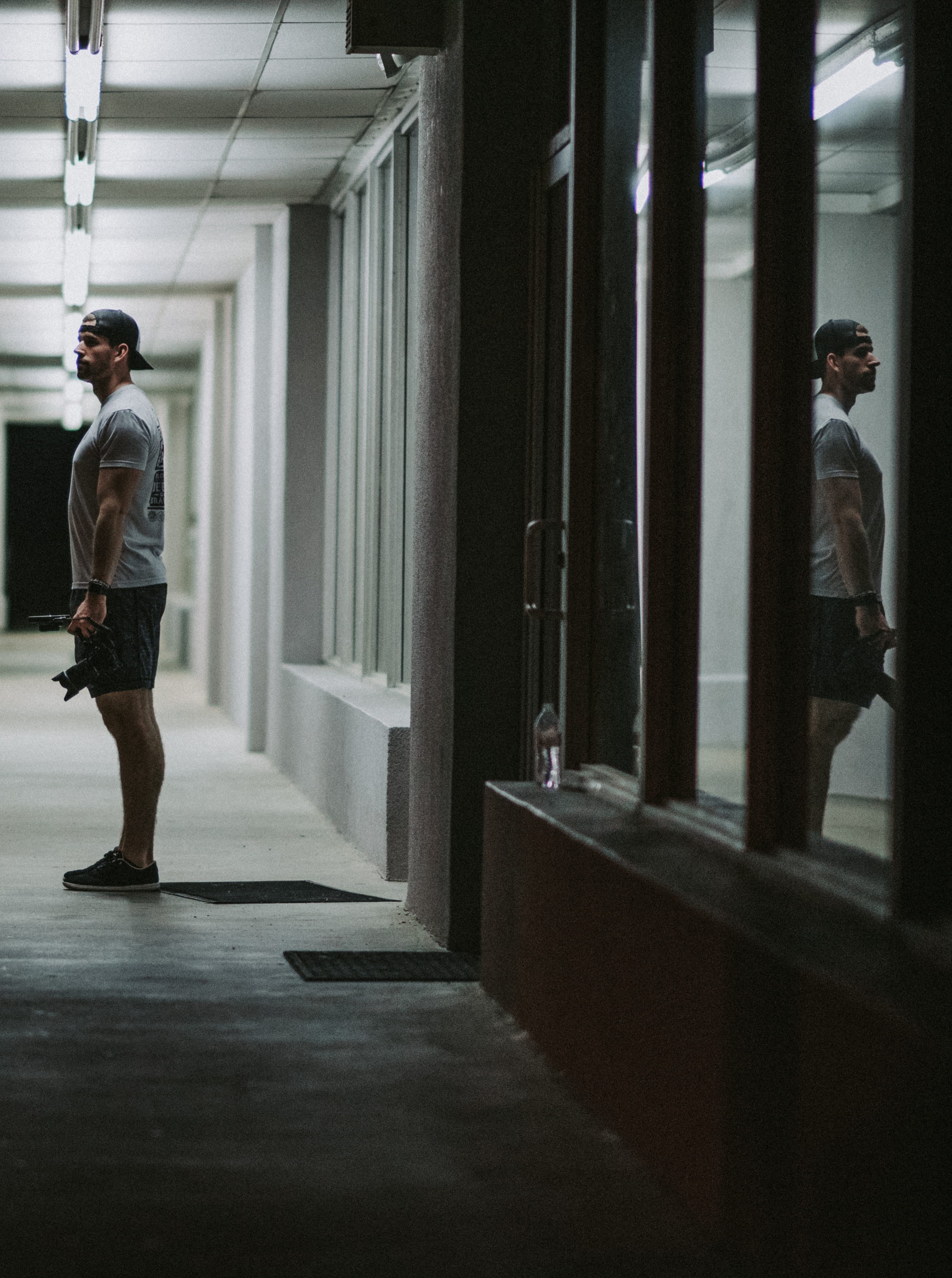 glass, night, 2K, side view, grateful, full length, near, architecture, reflection, young men, contemplation, wise, fashion, standing, man, casual clothing, Phone HD Wallpaper