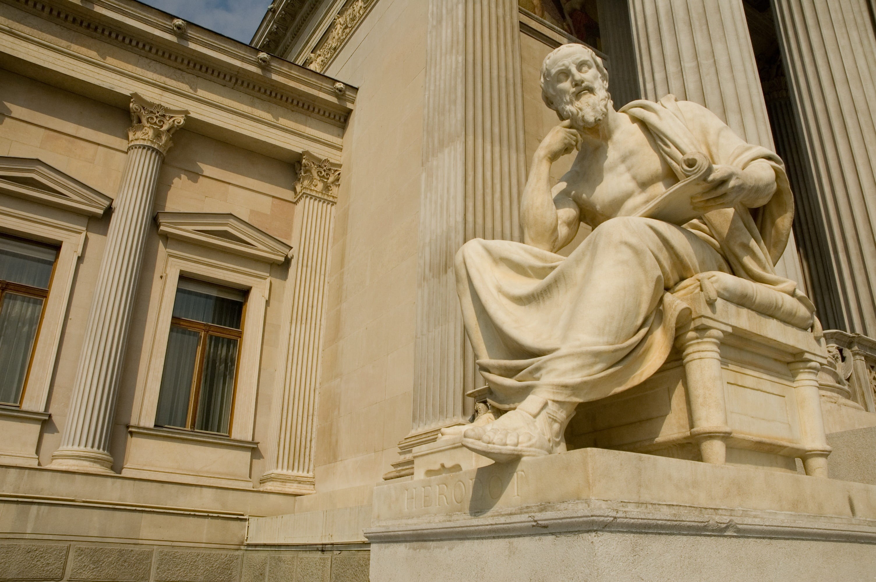 built structure, no people, man, architecture, ornate, sitting, low angle view, courthouse, statue, the past, architectural column, angel, herod, art and craft, HD Wallpaper