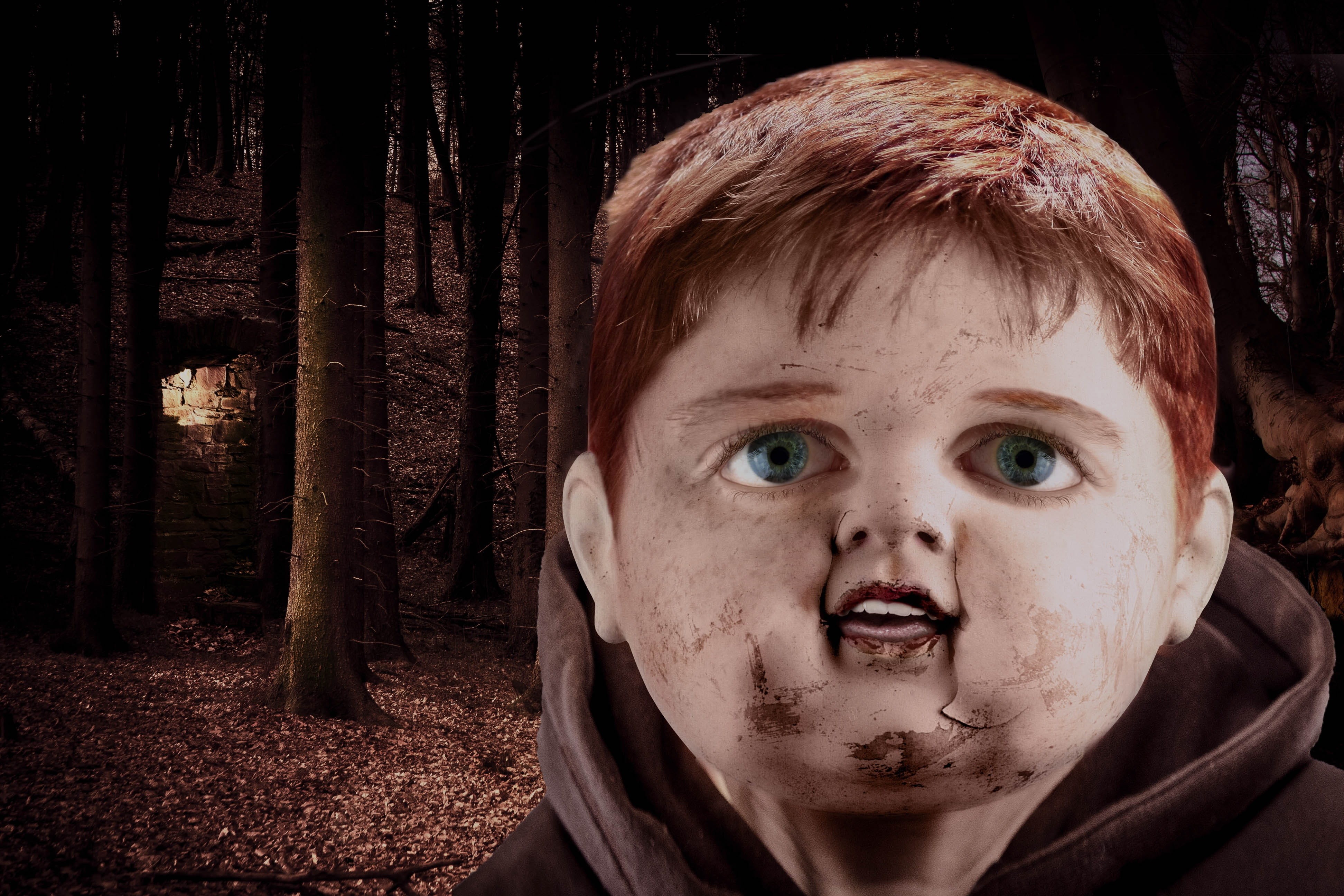 fear, horror, emotion, one person, face, headshot, lifestyles, gray, tree, scene, undead, gloomy, males, head, boys, scary, 4K, creepy, forest, weird, HD Wallpaper