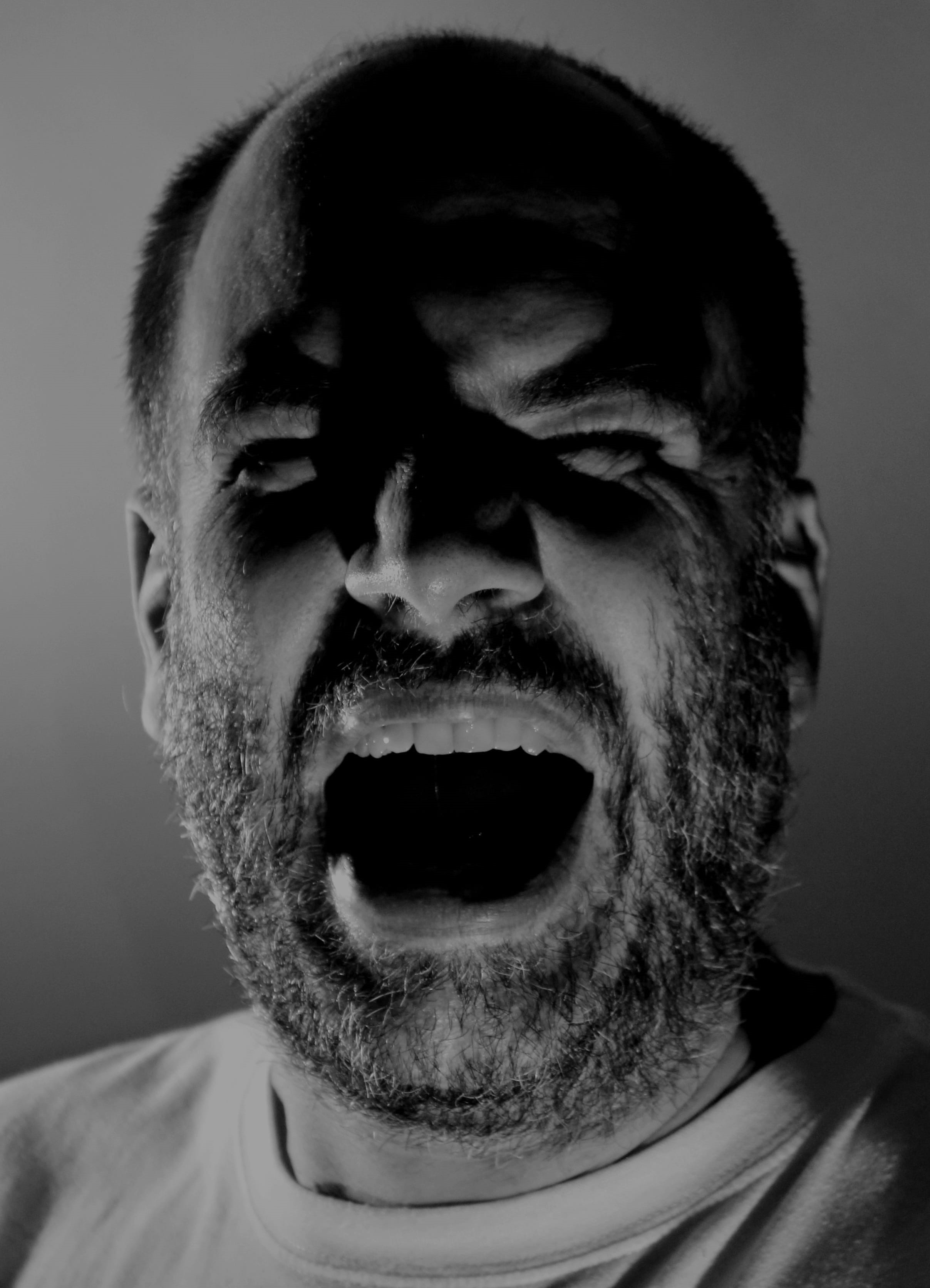 aggression, facial Expression, facial Hair, portrait, one Person, tooth, headshot, weird, lifestyles, one Man Only, studio Shot, head And Shoulders, 2K, Phone HD Wallpaper