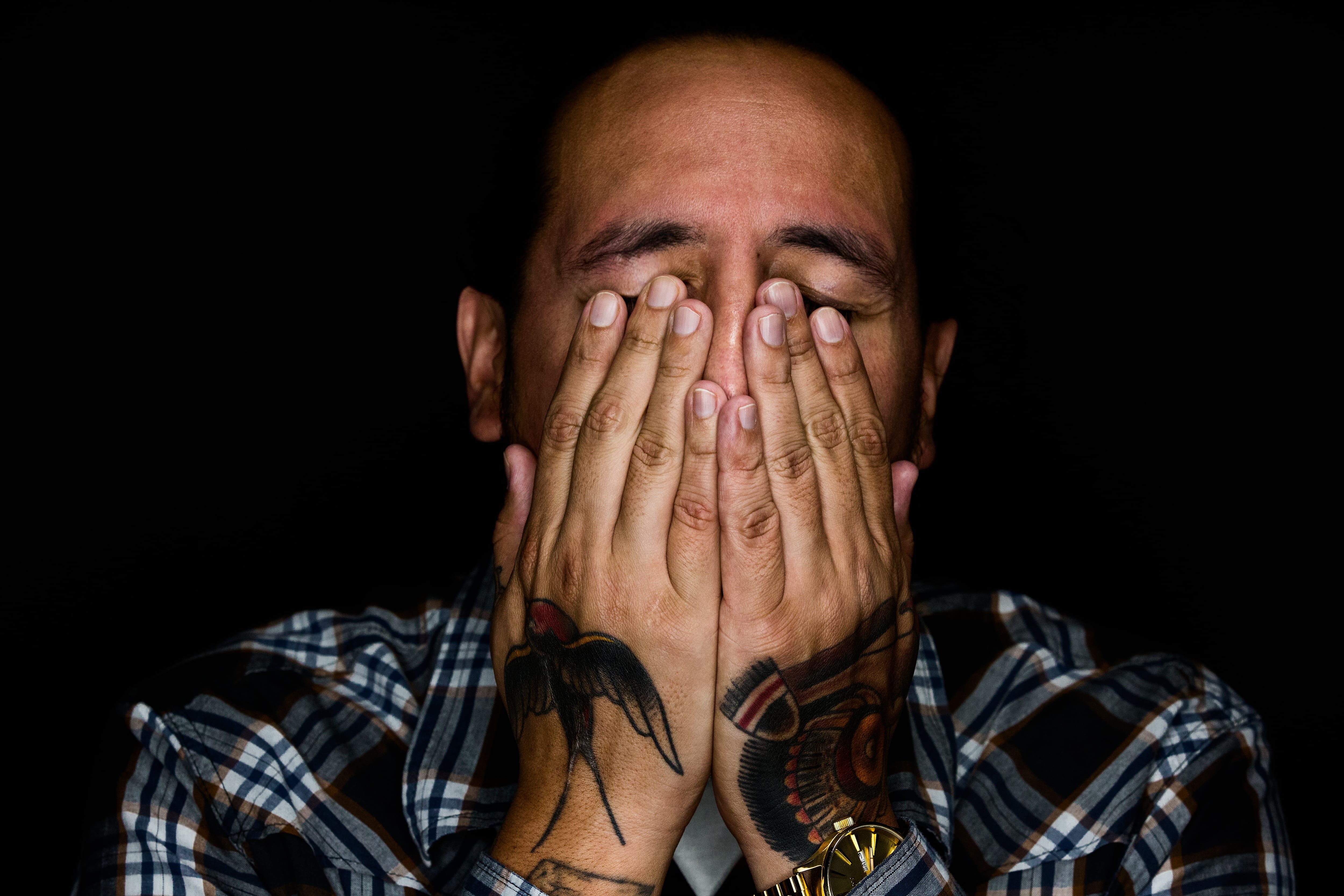 human hand, white, one Man Only, indoors, hand, males, wearing, cover face, lifestyle, aggression, sport, emotion, looking at camera, portrait, black, obscured face, HD Wallpaper